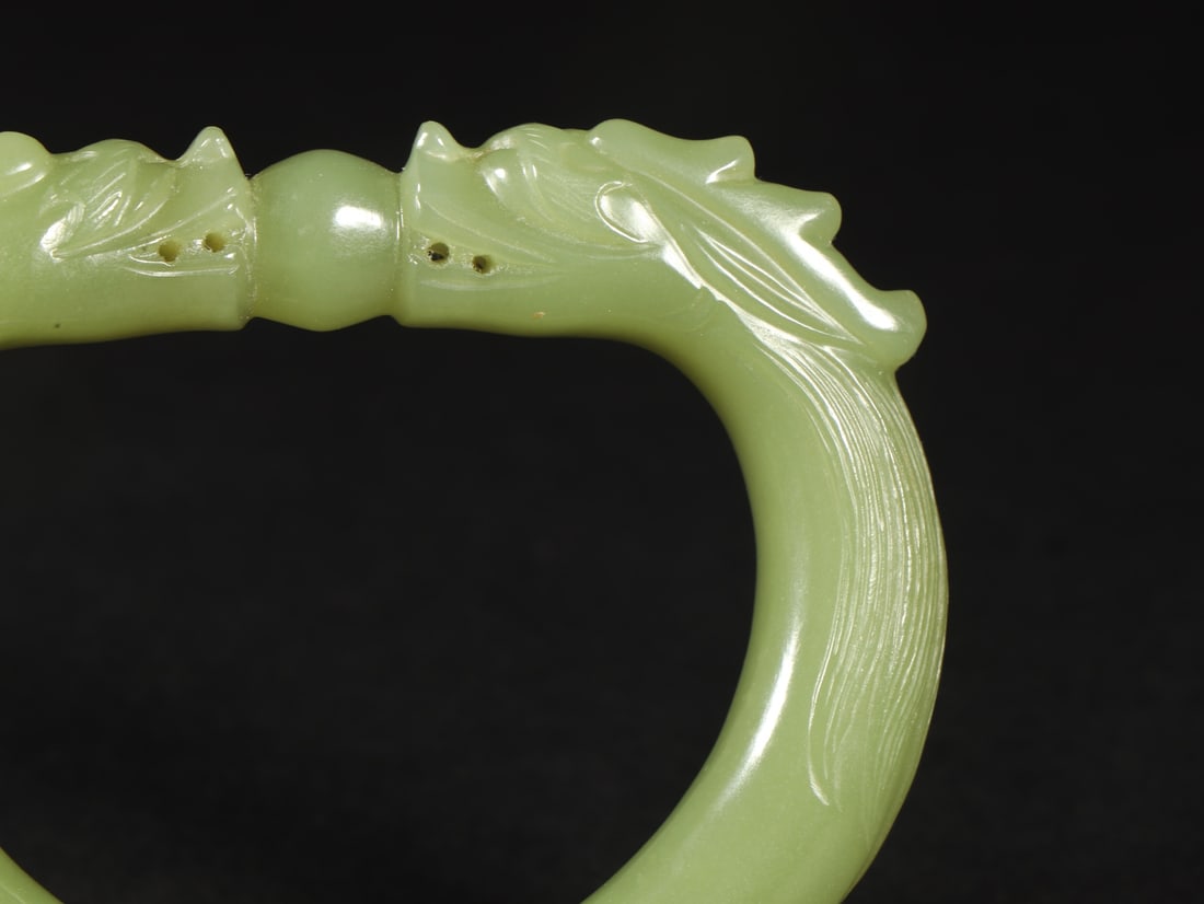 An Exquisite Yellow Jade Dragon Pattern Bracelets - 5
