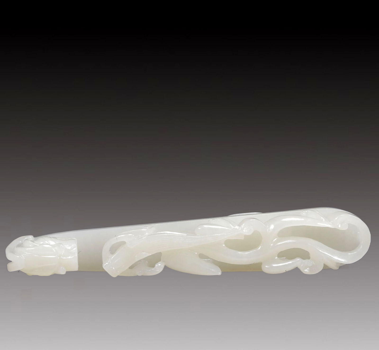 An Exquisite White Jade Dragon Pattern Hook - 2