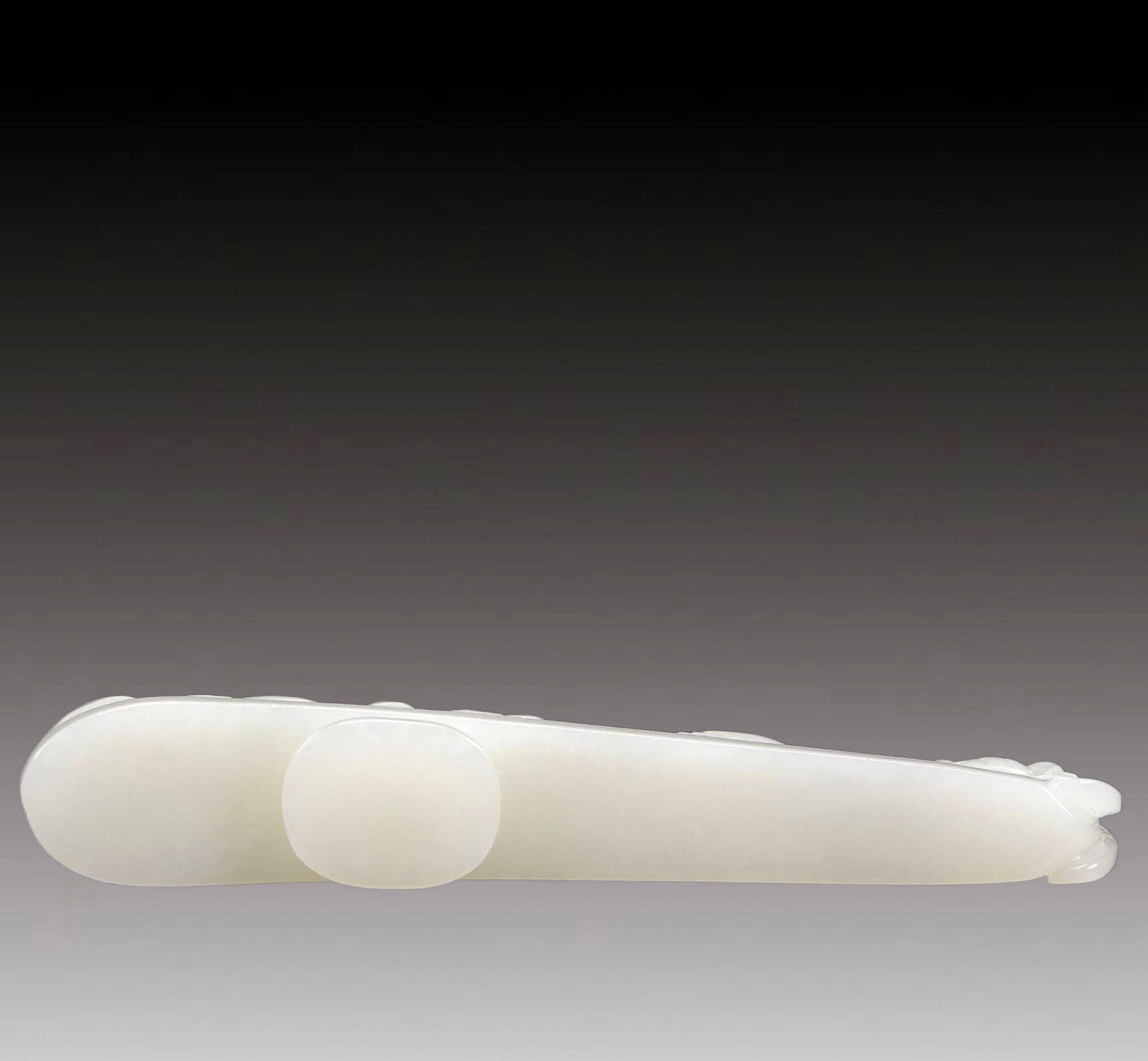 An Exquisite White Jade Dragon Pattern Hook - 4