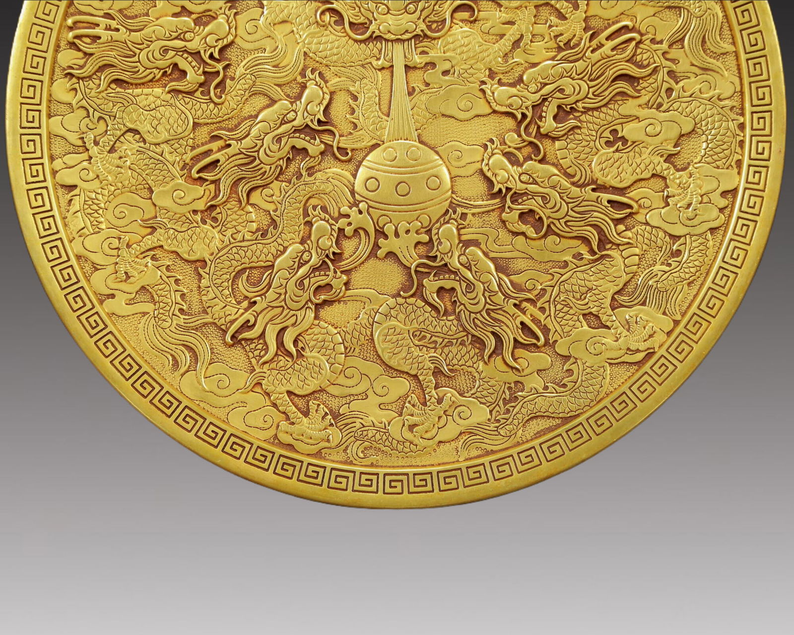 A Solemn Gilt Bronze Dragon Pattern Dish - 3