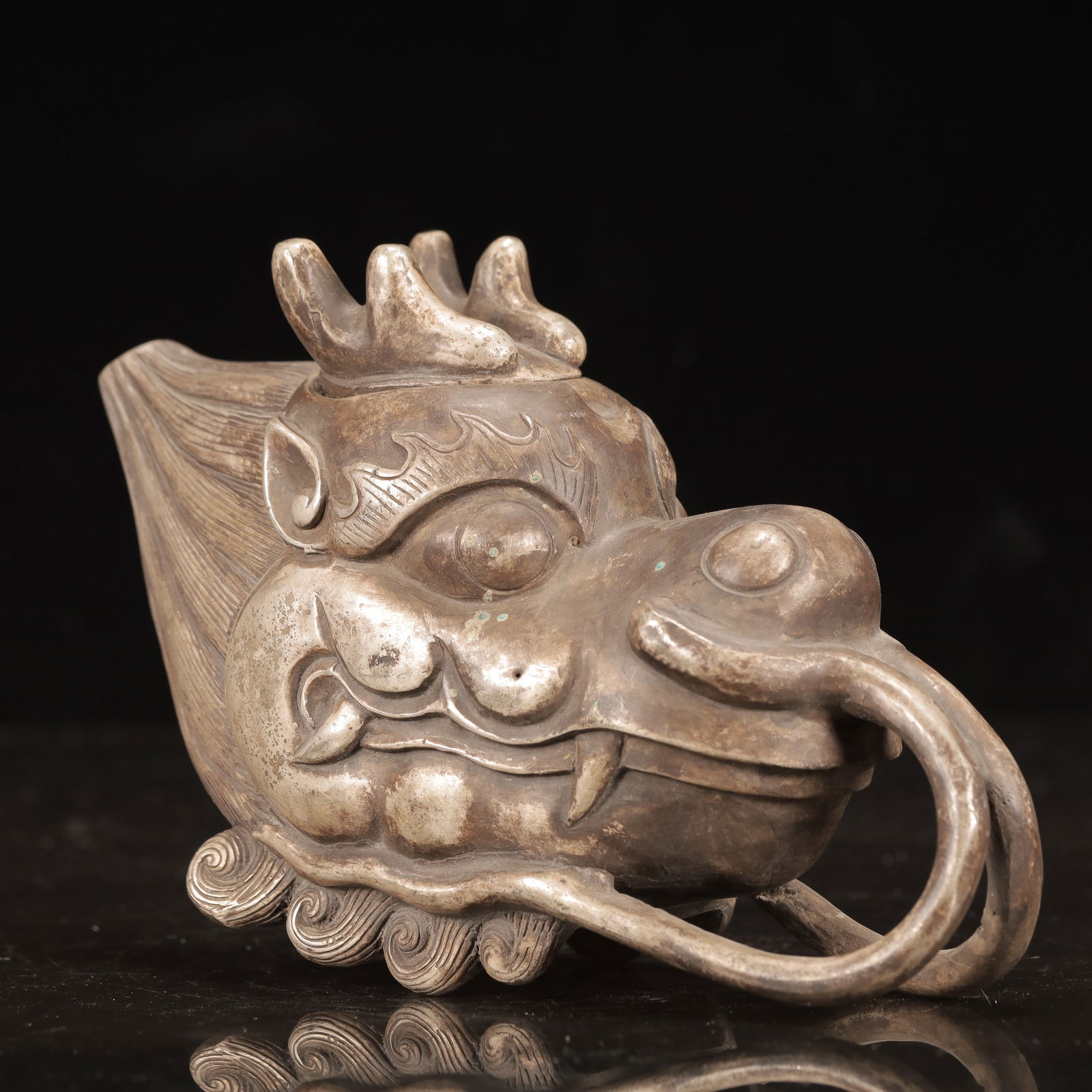 An Exquisite Silver Dragon Pattern Ewer - 4