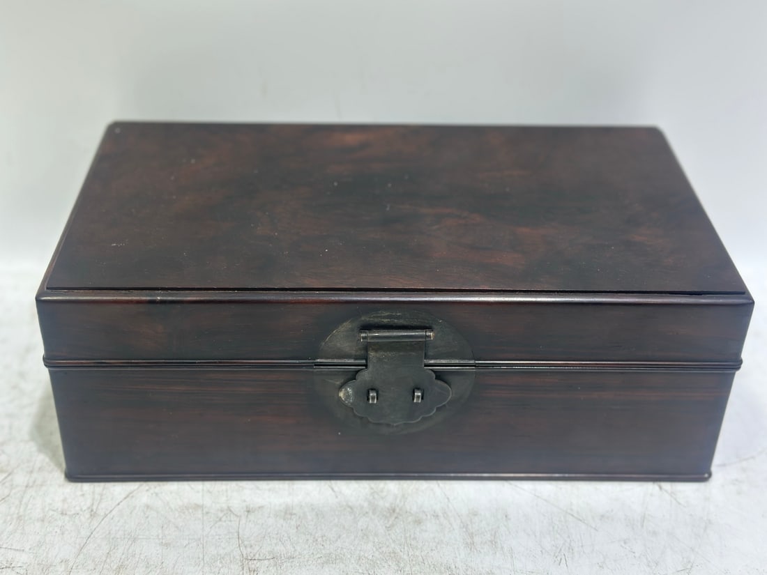 A Rare Huanghuali wood Box (1 of 9)