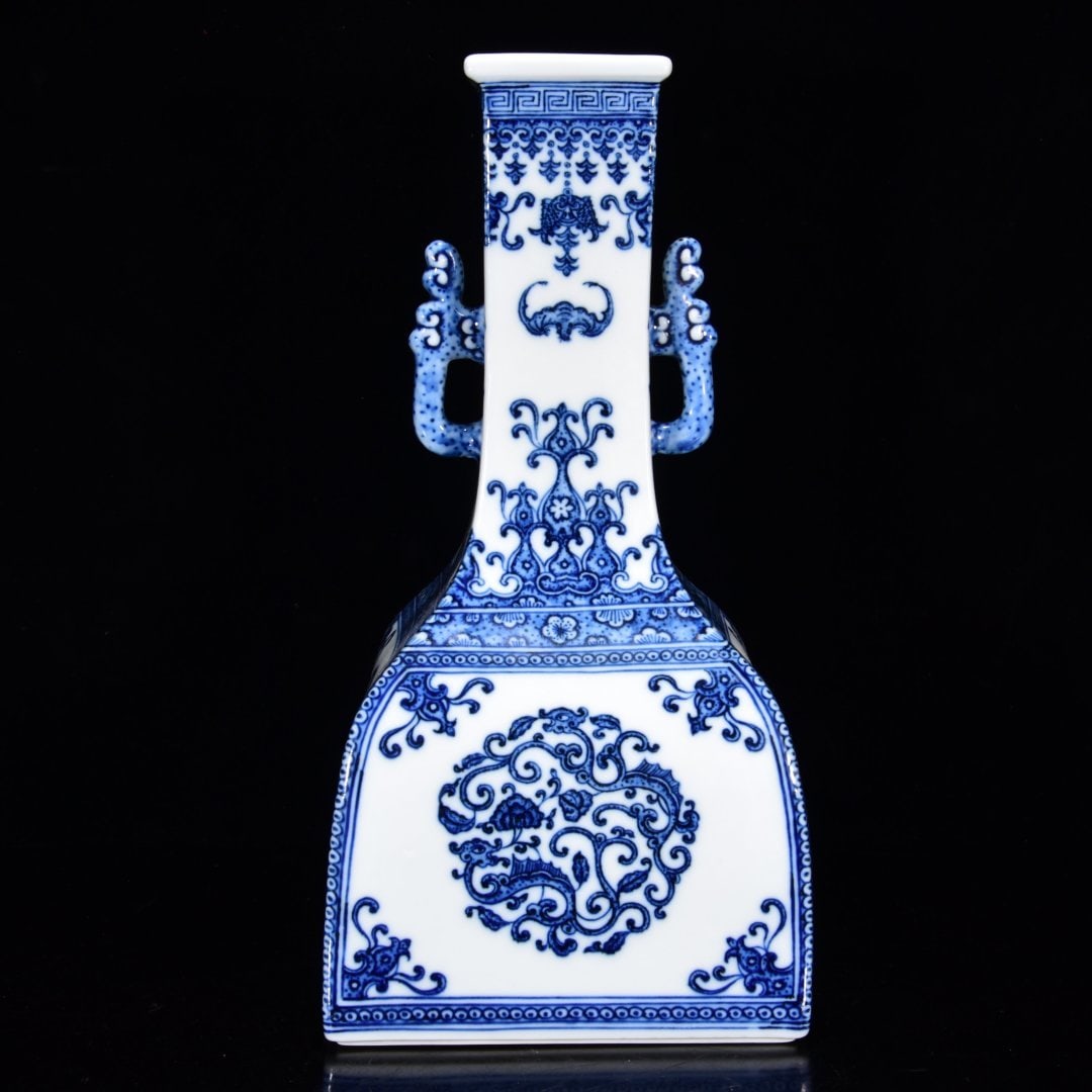 A Rare Blue and White Chi-Dragon Pattern Double-Ears Vase (1 of 9)