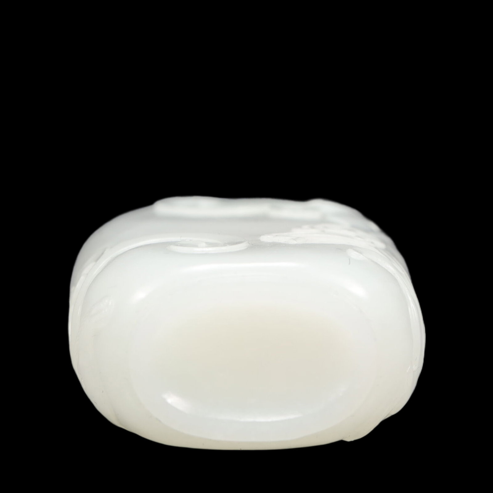 An Exquisite White Jade Dragon Pattern Snuff Bottle, Inlaid Gems - 7