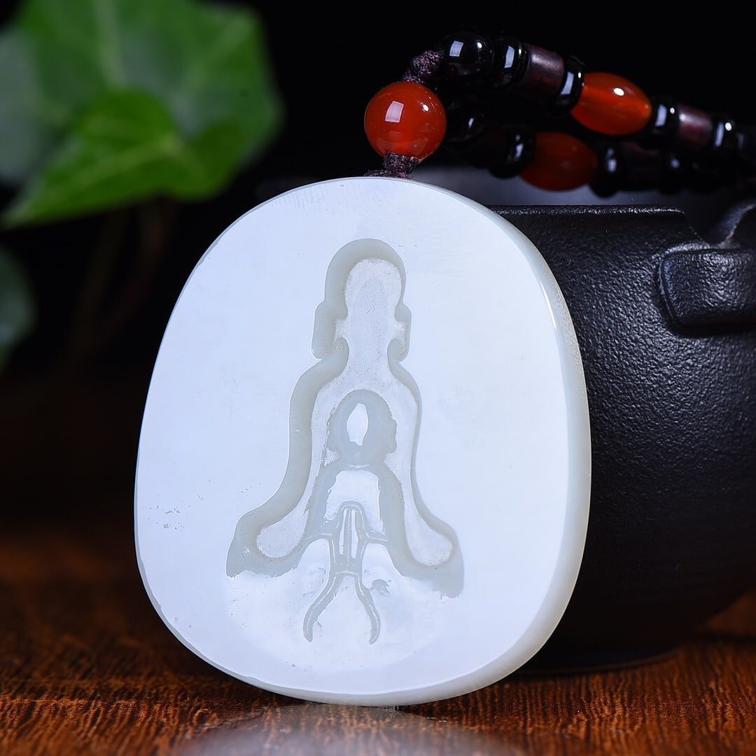 An Exquisite White Jade Buddha Pattern Pendant - 2