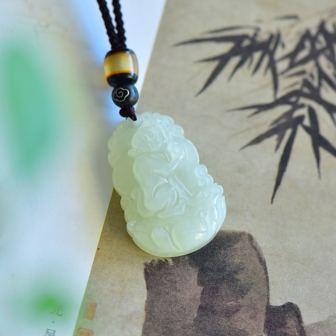 An Exquisite Greenish Jade Monkey Pattern Pendant - 3