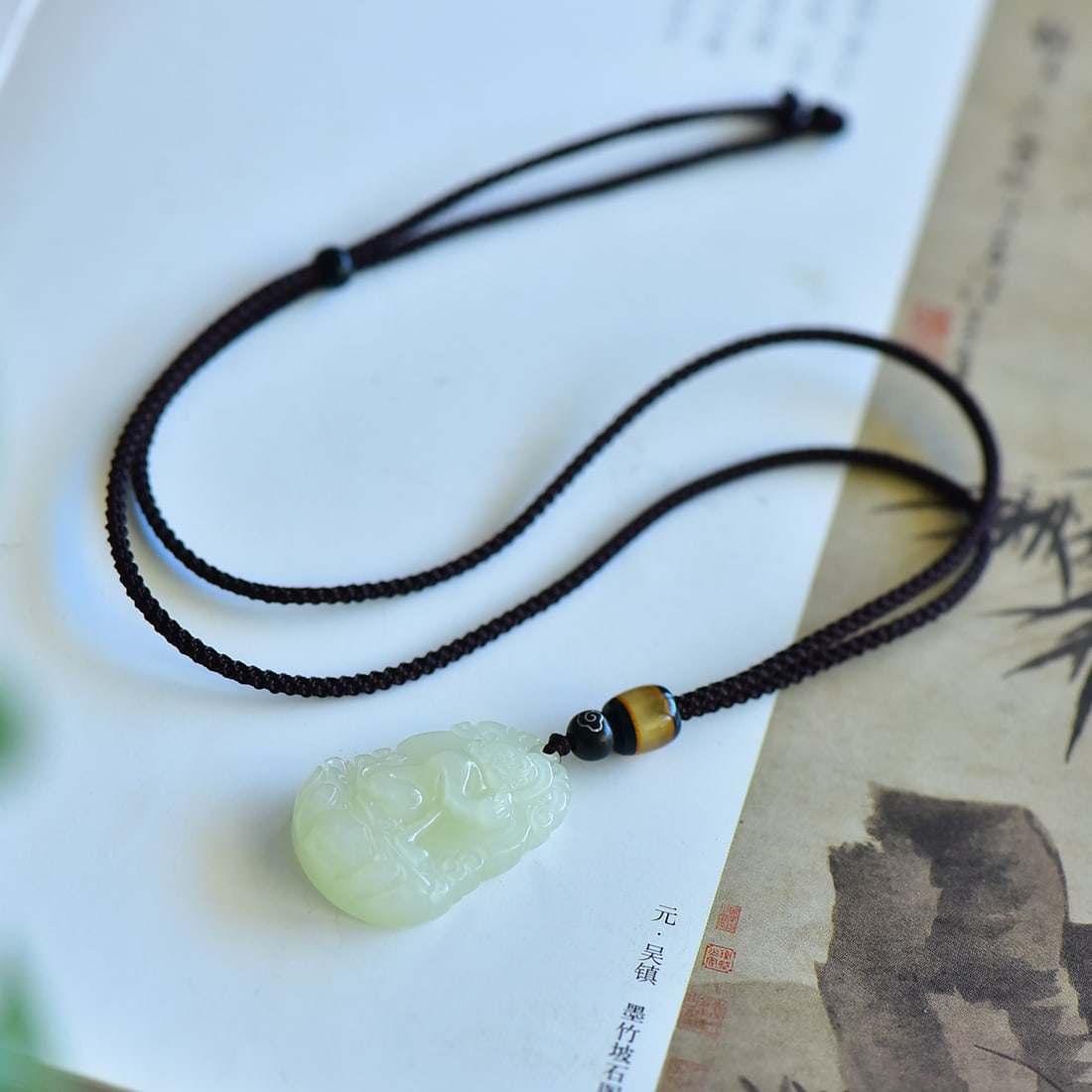 An Exquisite Greenish Jade Monkey Pattern Pendant - 4