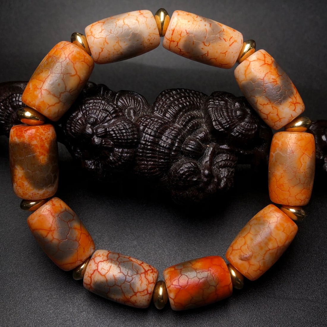 An Exquisite Dzi Bead Bracelets - 3