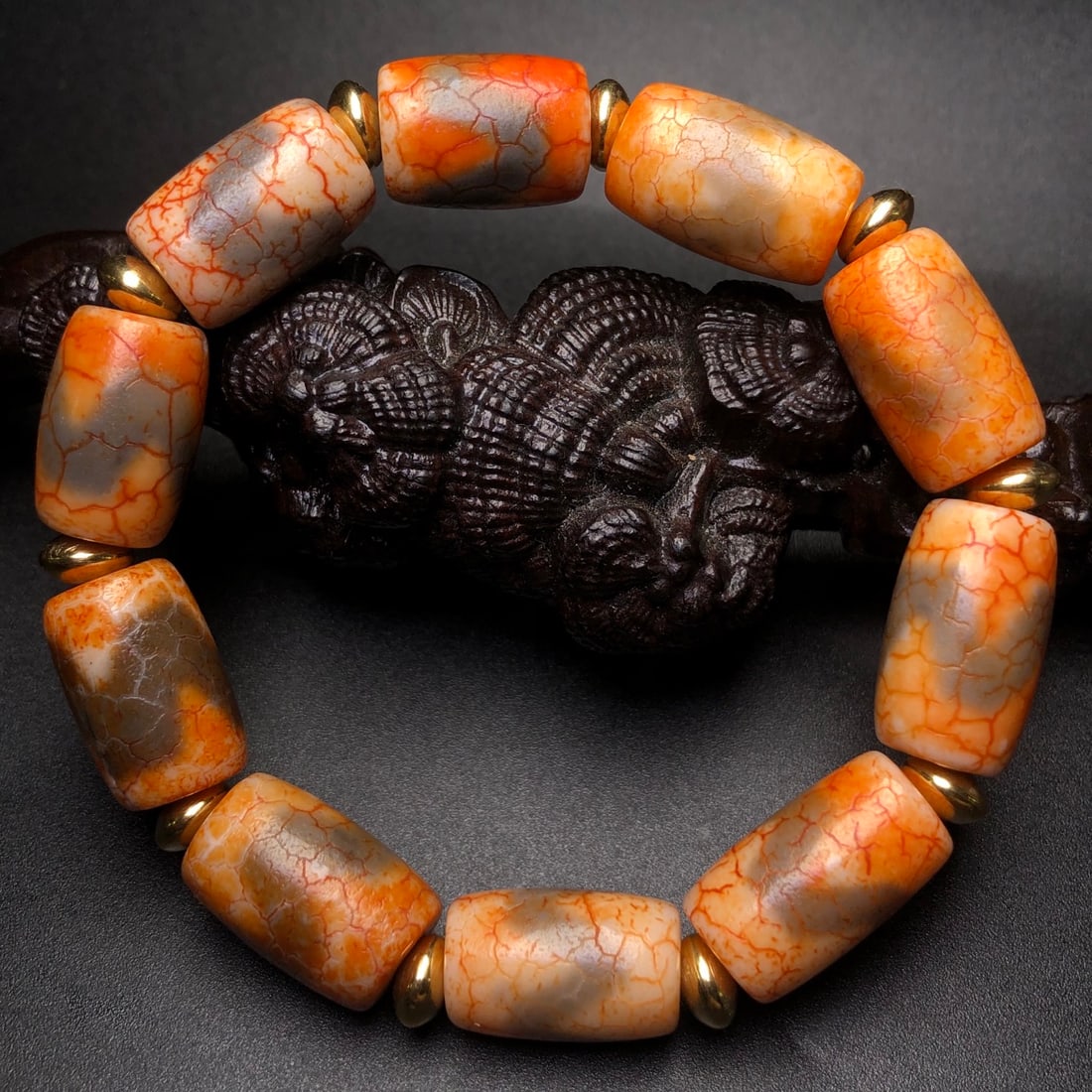 An Exquisite Dzi Bead Bracelets - 4