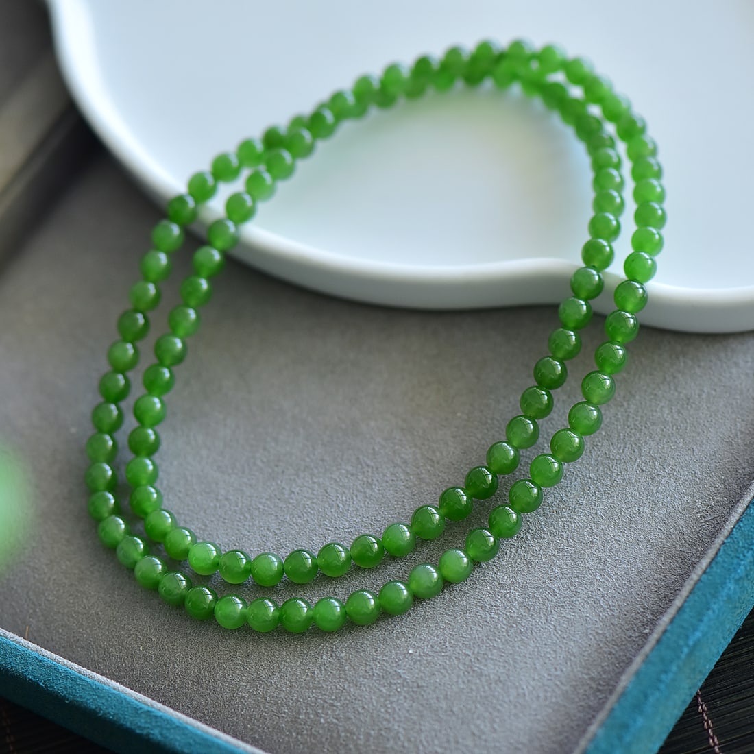 An Exquisite Jasper Bracelets - 5