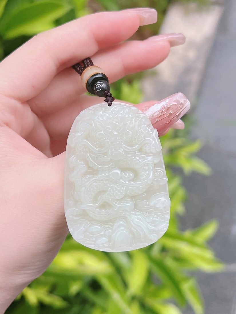 An Exquisite White Jade Dragon Pattern Pendant - 5