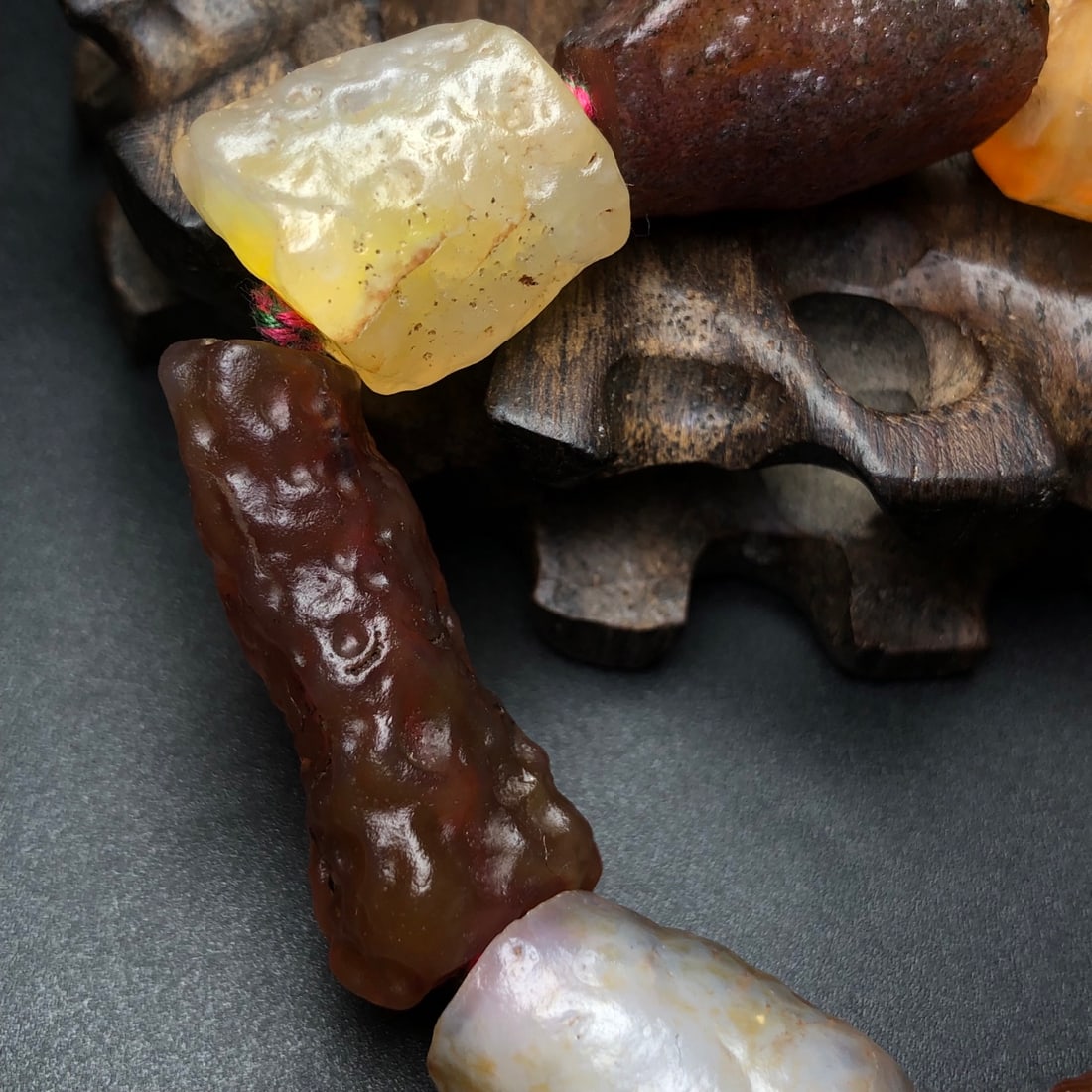 An Exquisite Agate Bracelets - 8