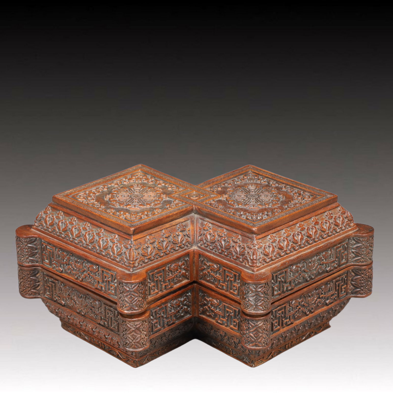 A Precious Poplar wood Flower Pattern Box (1 of 8)