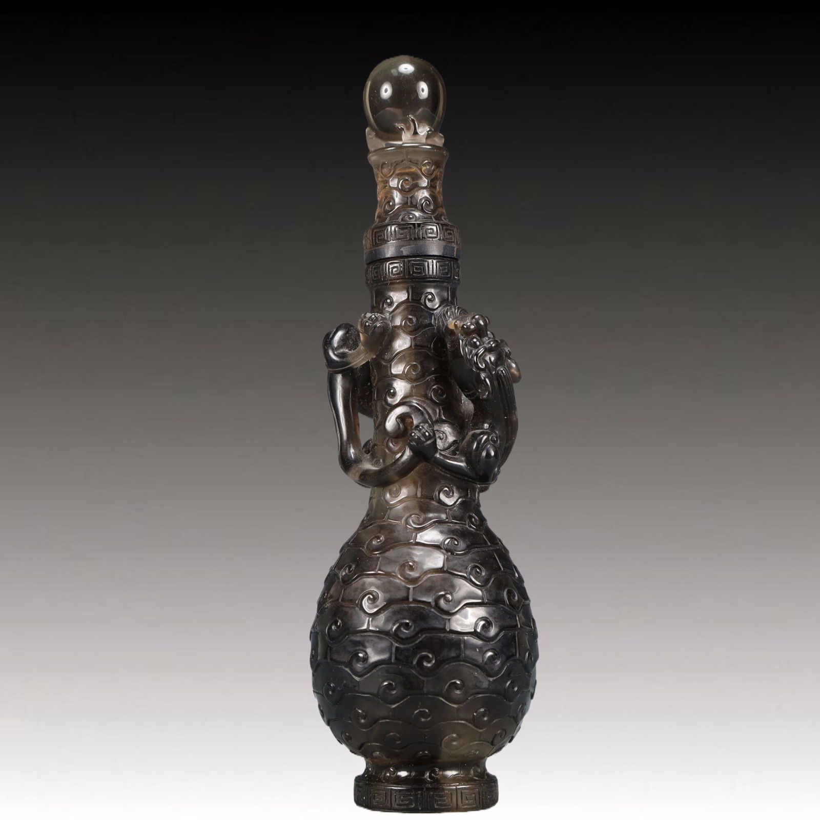 An Exquisite Crystal Auspicious Beast Pattern Vase - 2