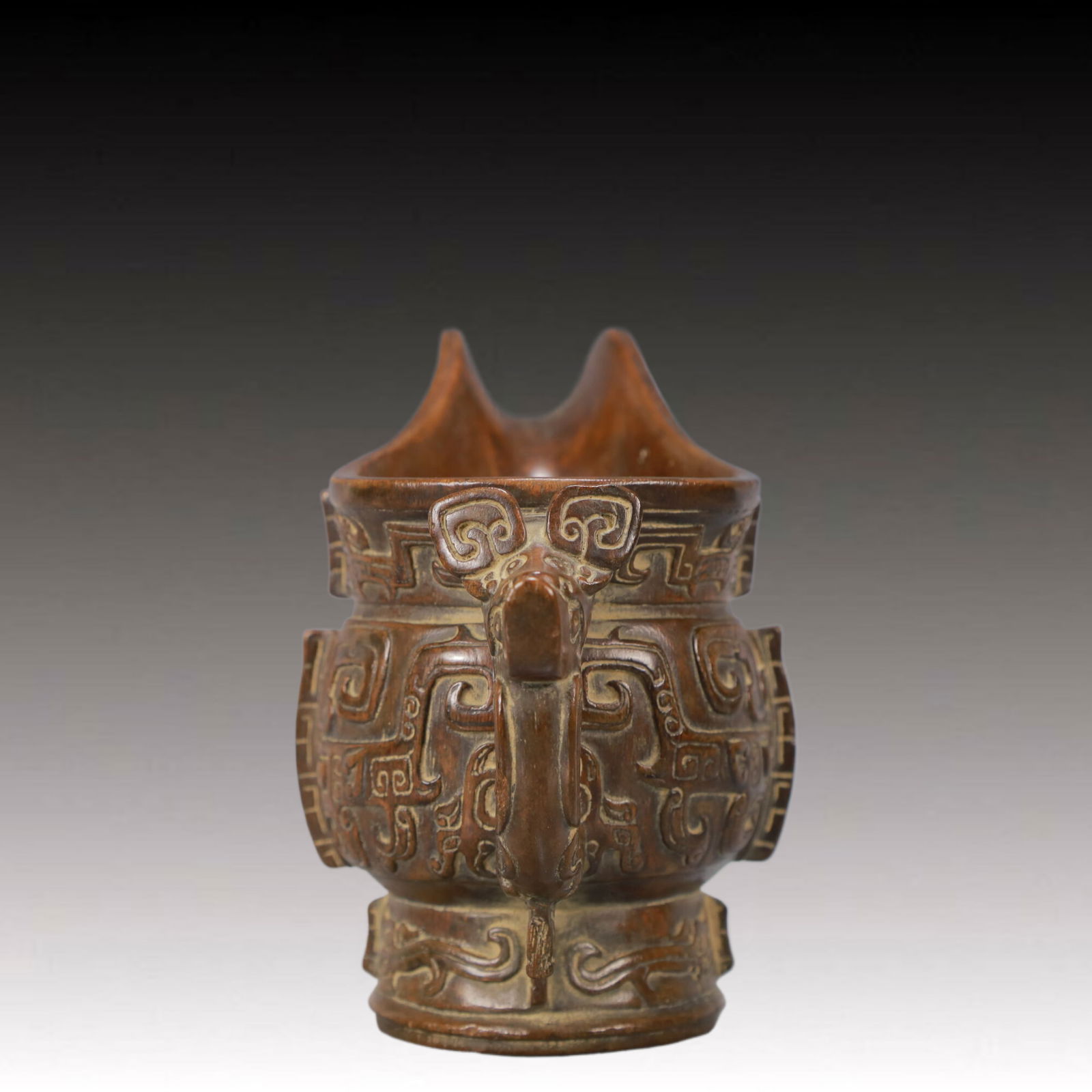 An Exquisite Eaglewood Beast-Face Pattern Goblet - 3