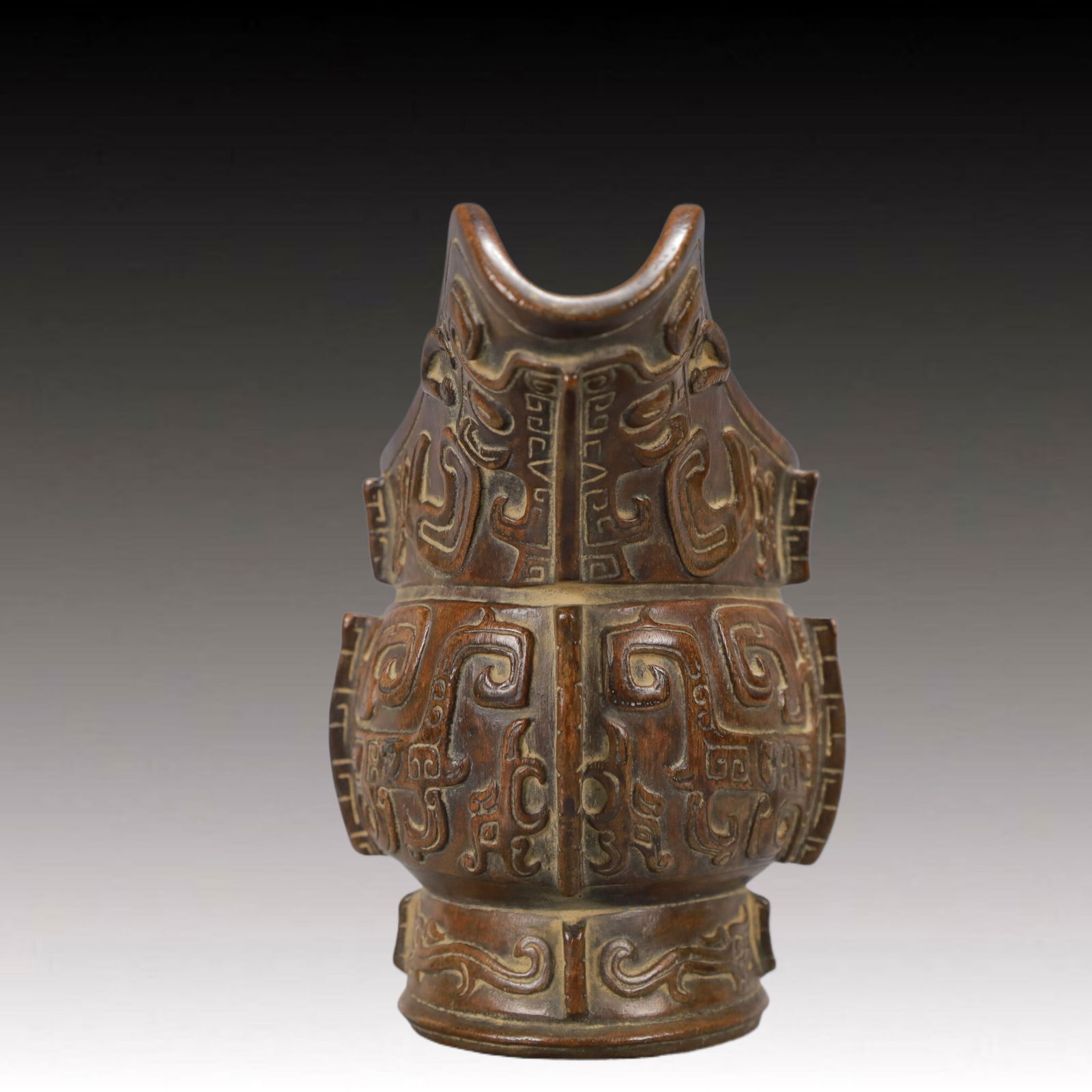 An Exquisite Eaglewood Beast-Face Pattern Goblet - 6