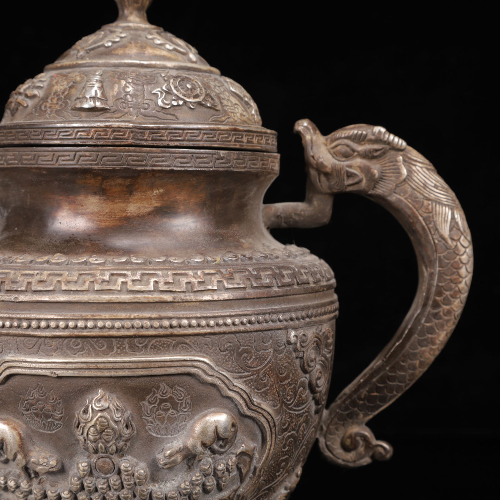 An Exquisite Silver Auspicious Beast Pattern Ewer - 4