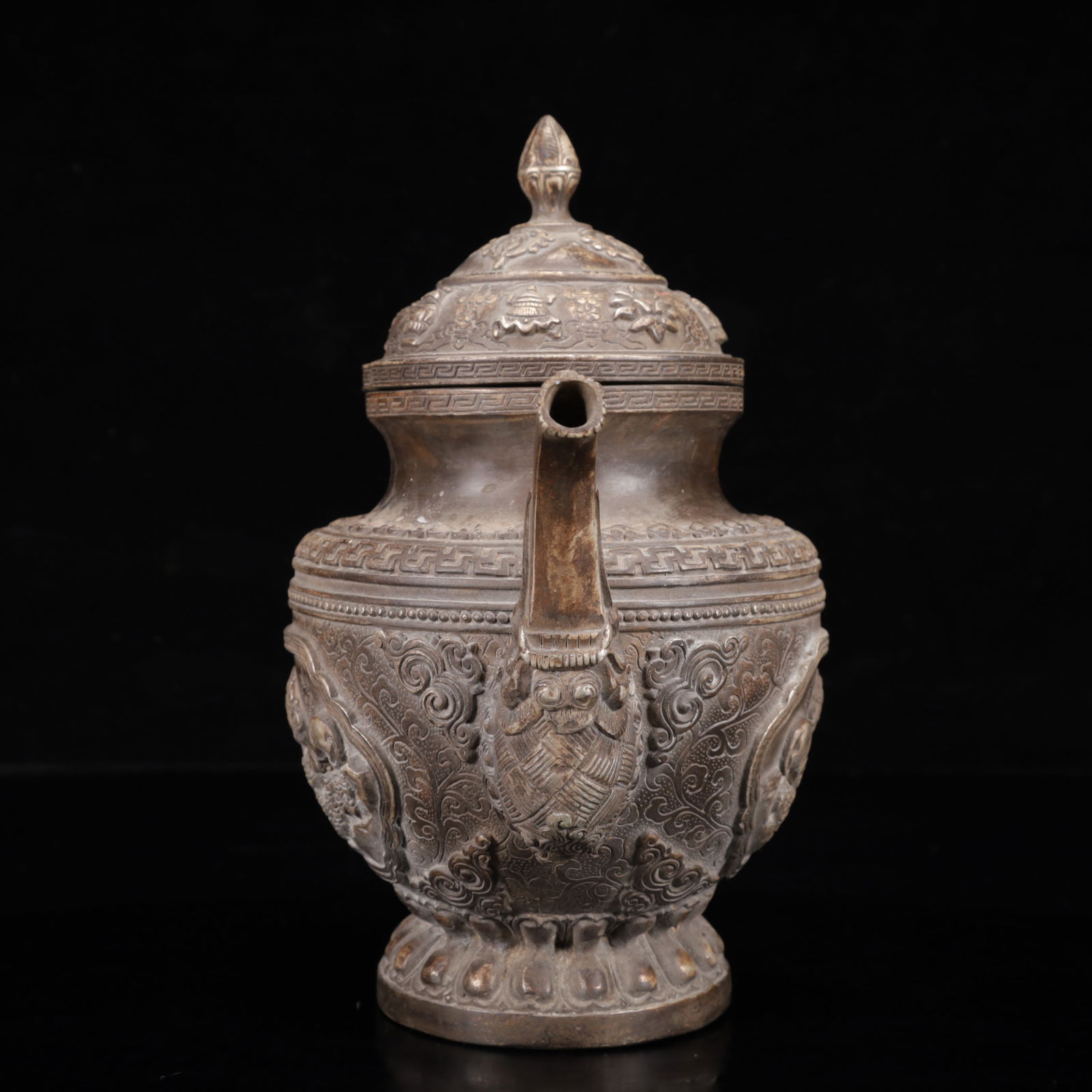 An Exquisite Silver Auspicious Beast Pattern Ewer - 7