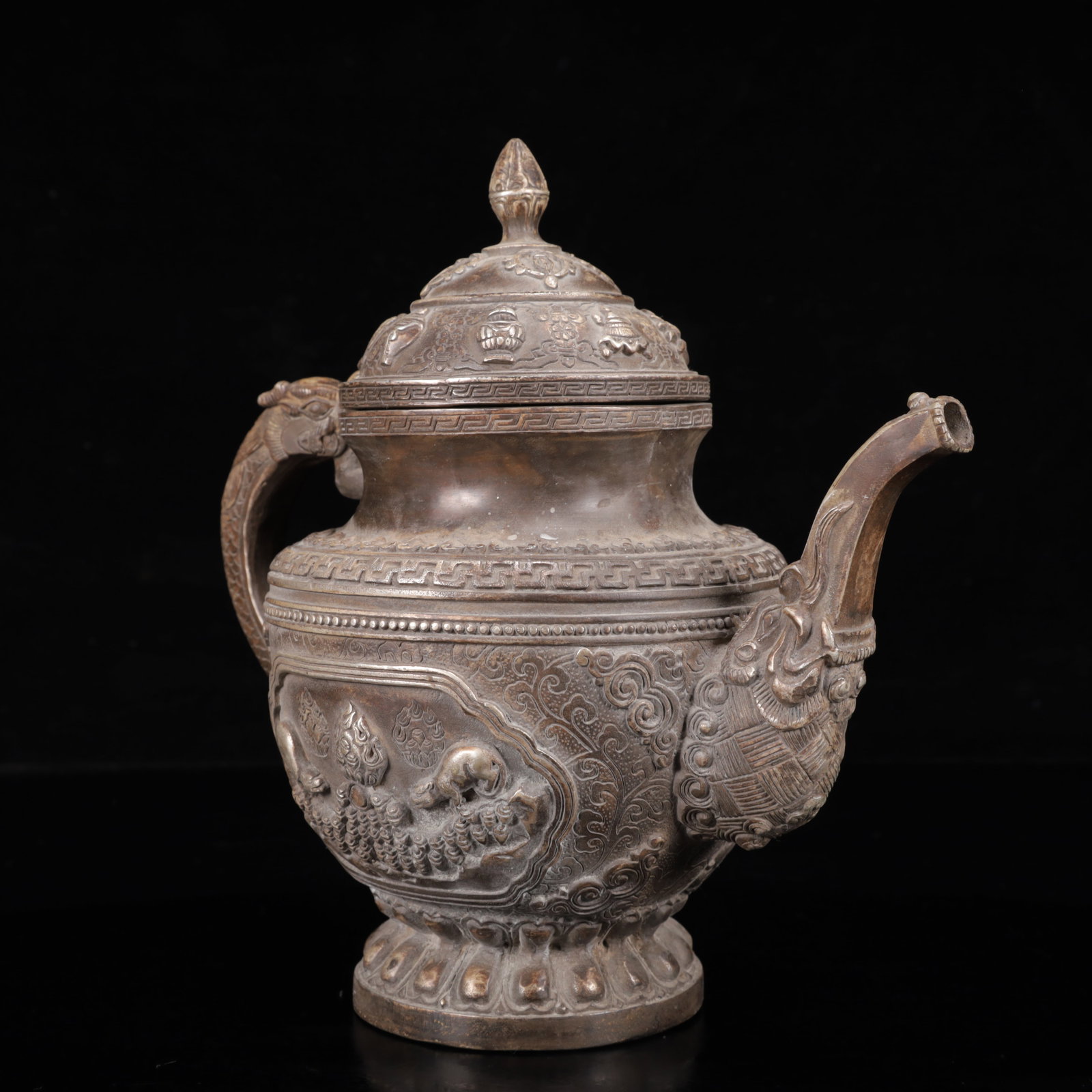 An Exquisite Silver Auspicious Beast Pattern Ewer - 8
