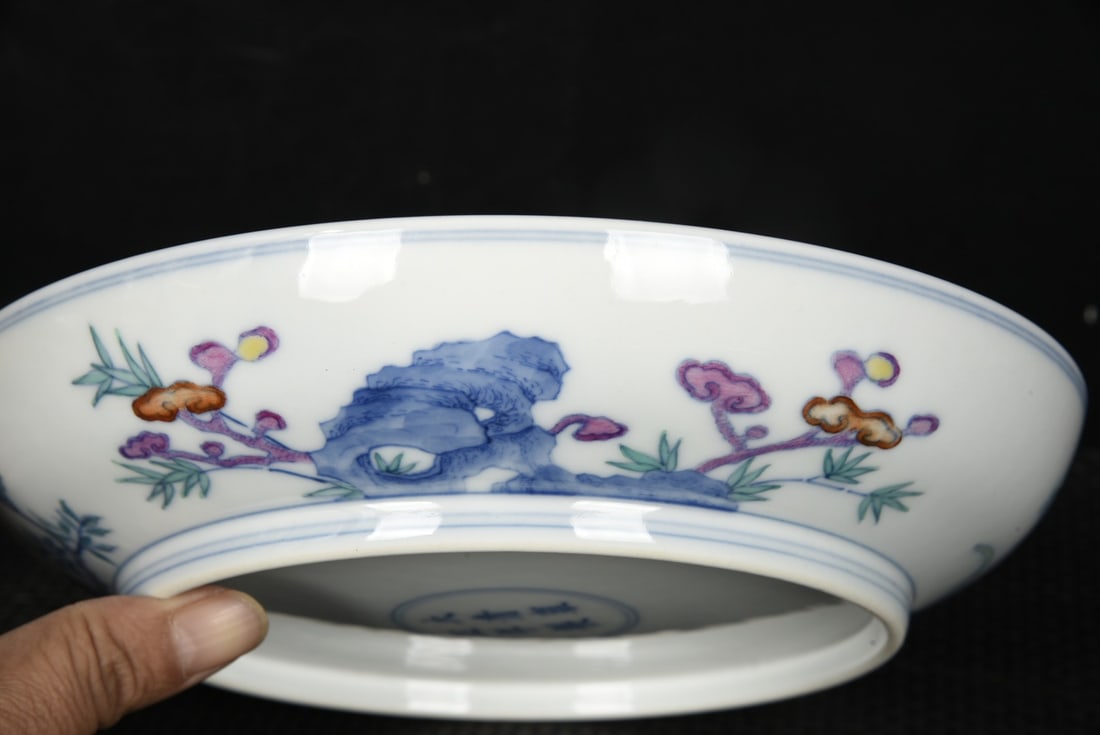 An Exquisite Doucai Flower Pattern Plate - 5