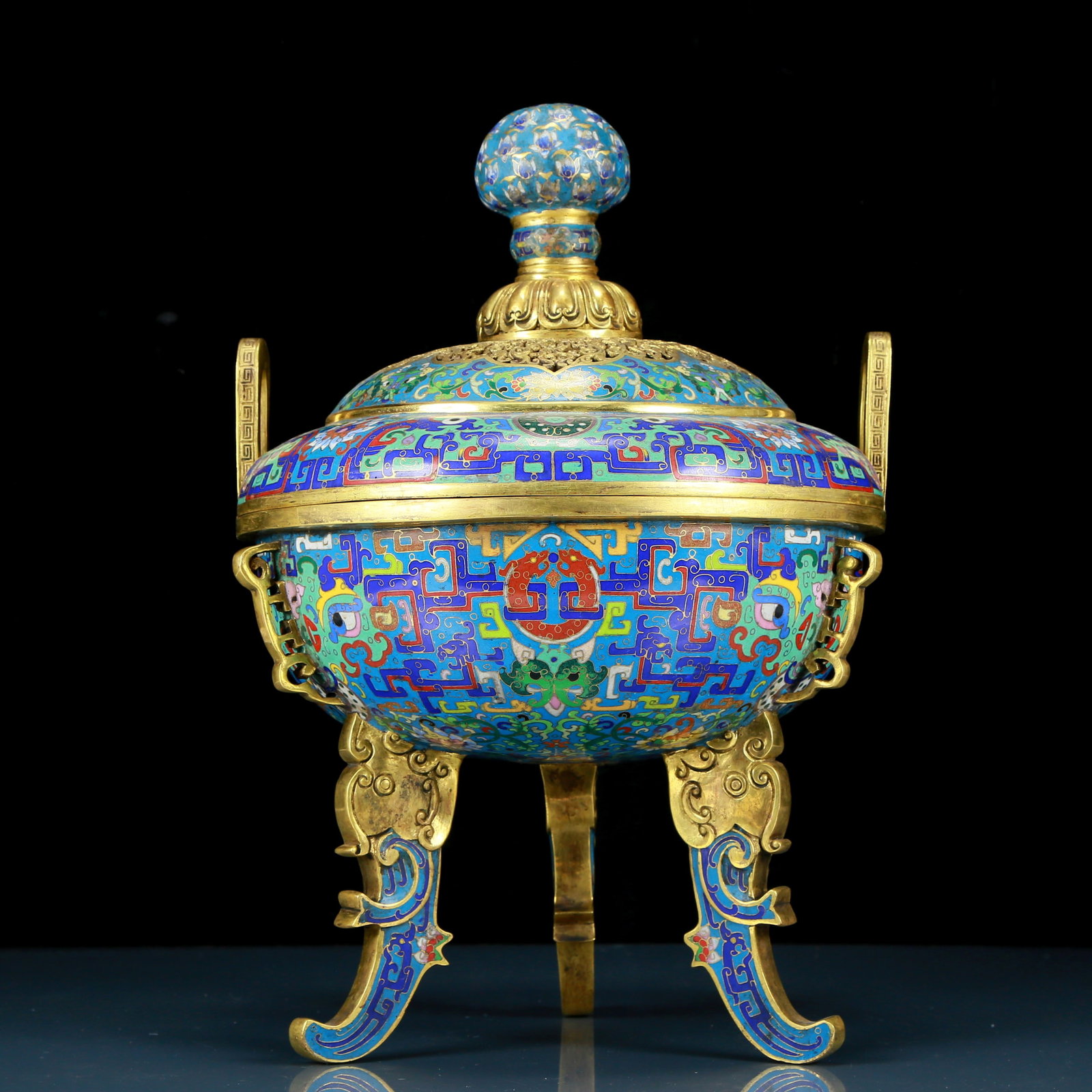 A fine cloisonné 'Lotus and animal mask' amphorae and tripod stove with lid (1 of 11)