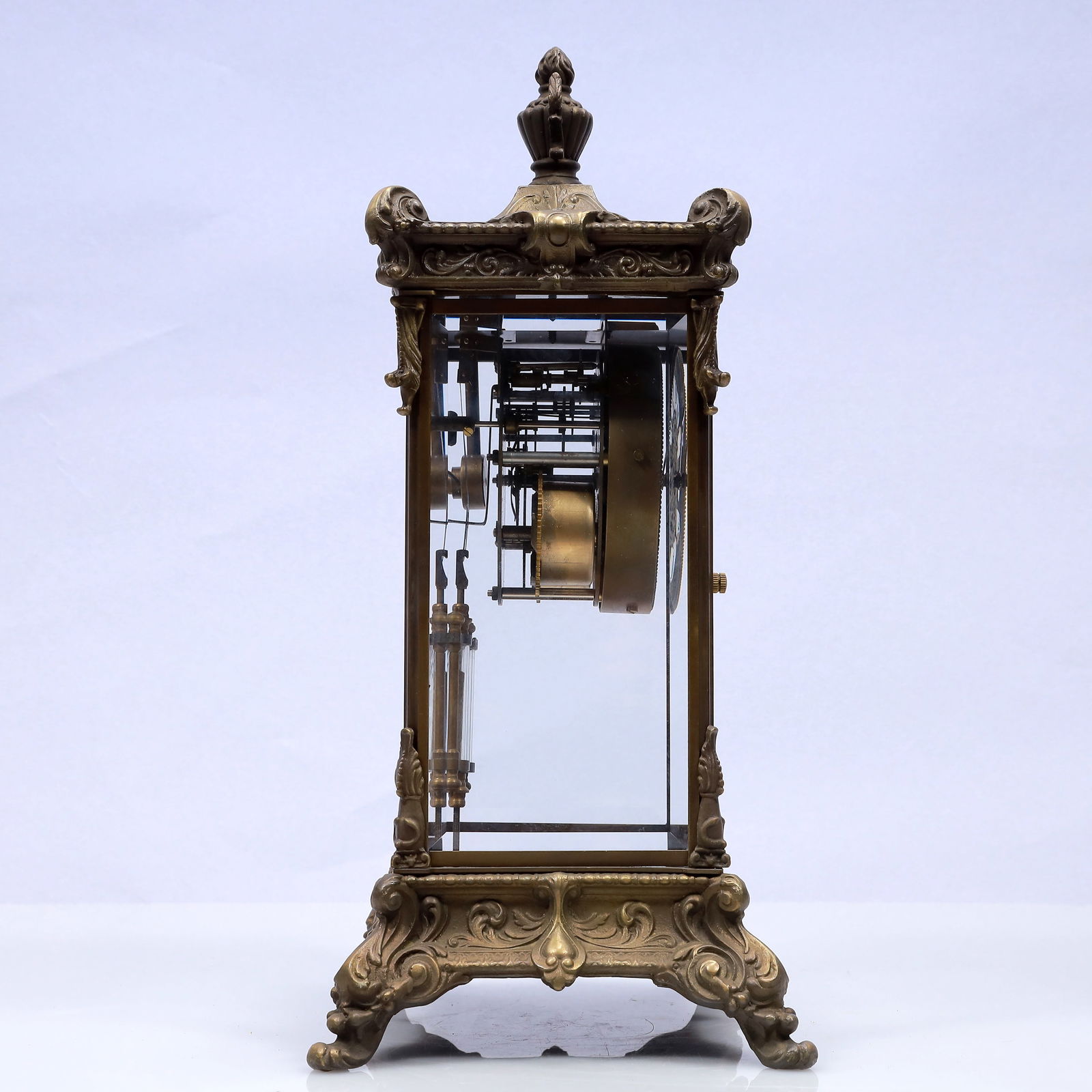 An Exquisite Copper Beast Pattern Table Clock Ornament - 7