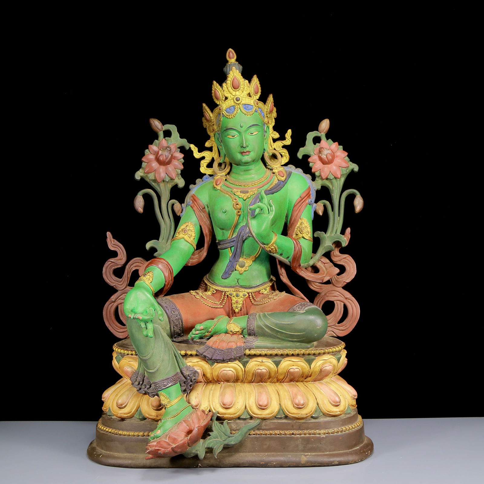 A Solemn Bronze Painted Color Statue of Green Tara: A Solemn Bronze Painted Color Statue of Green Tara,Qing Dynasty, China,Size:22.8inx16.9inx33.1in,Weight:76.40kg 铜彩绘绿度母像，清代