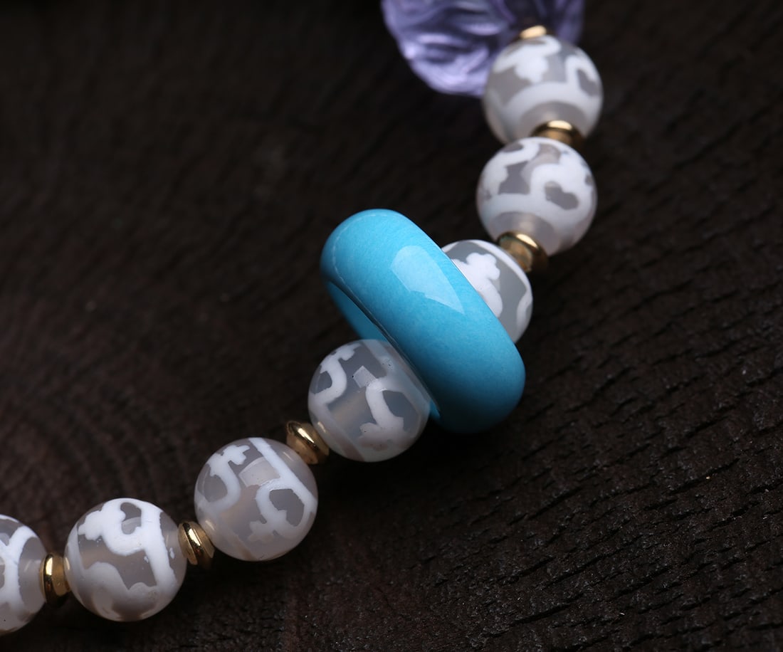 An Exquisite Dzi Bead Bracelets - 2