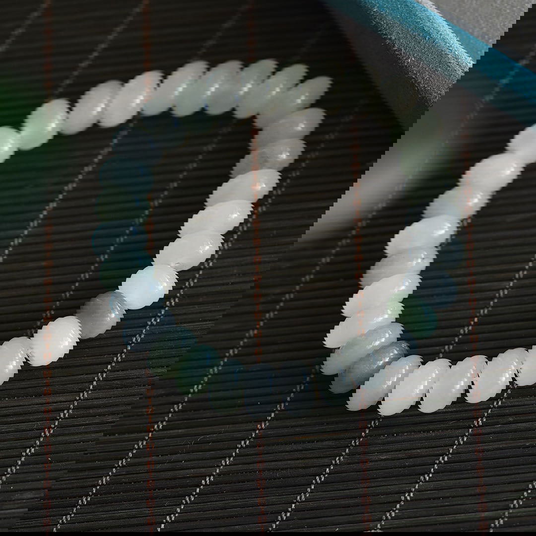 An Exquisite White Jade Bracelets - 5