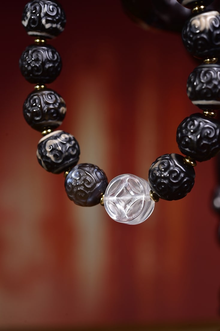 An Exquisite Agate Bracelets - 3