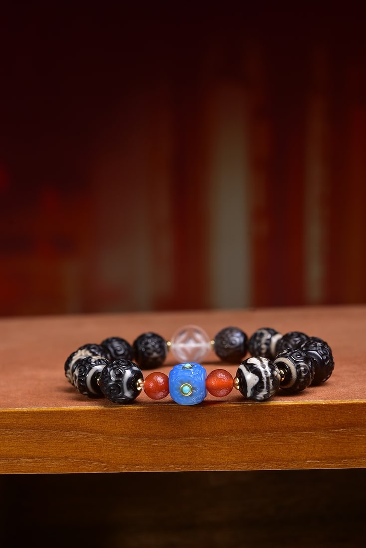 An Exquisite Agate Bracelets - 4