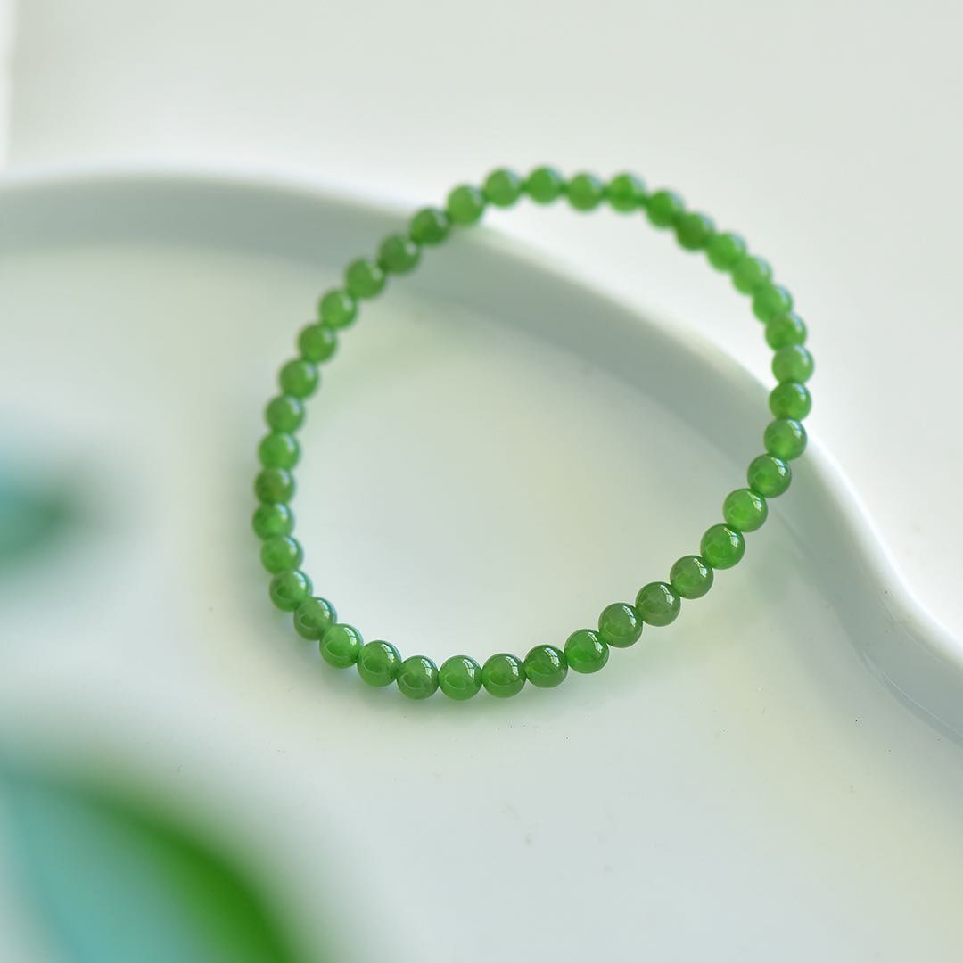 An Exquisite Jasper Bracelets - 4