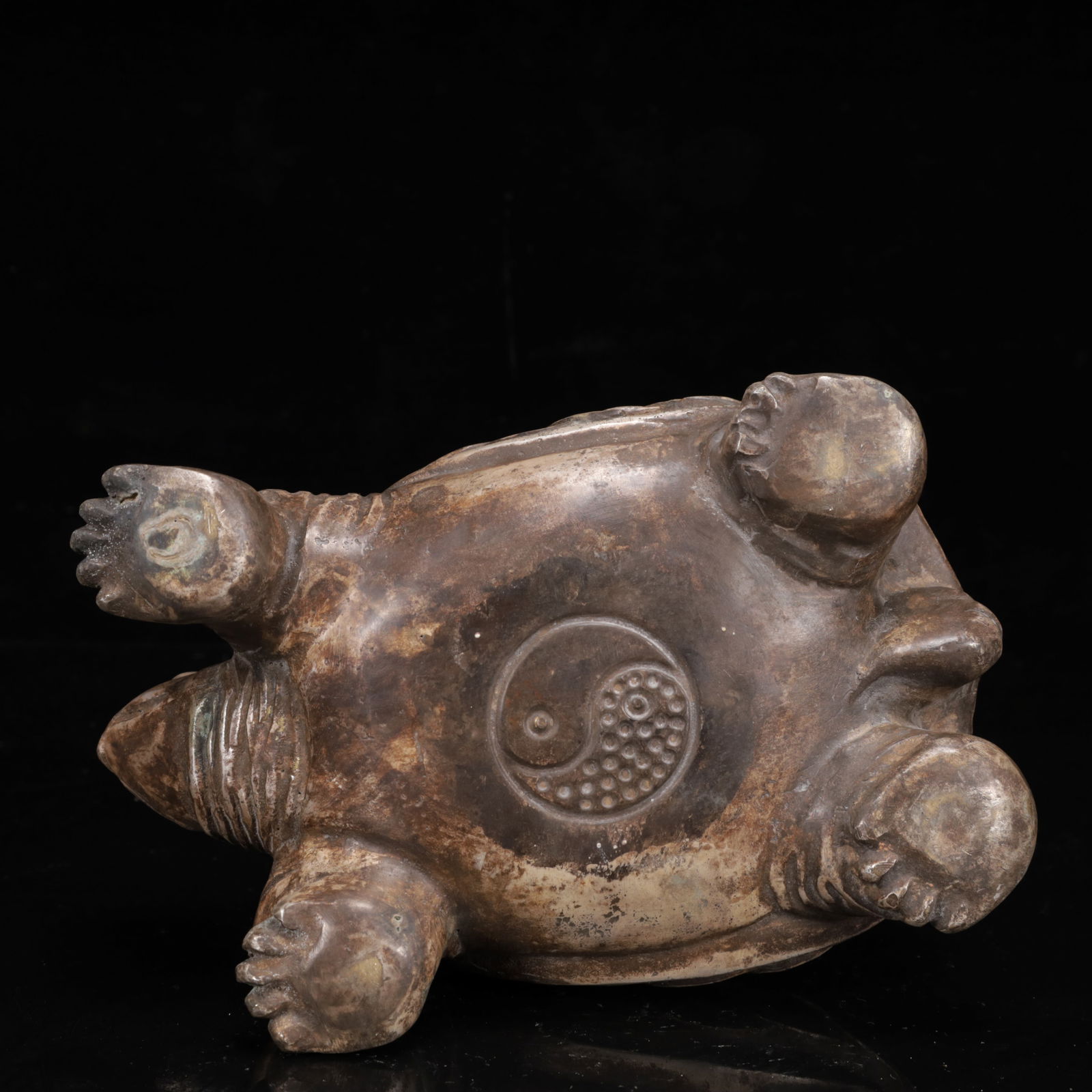 An Exquisite Silver Turtle Ornament - 13