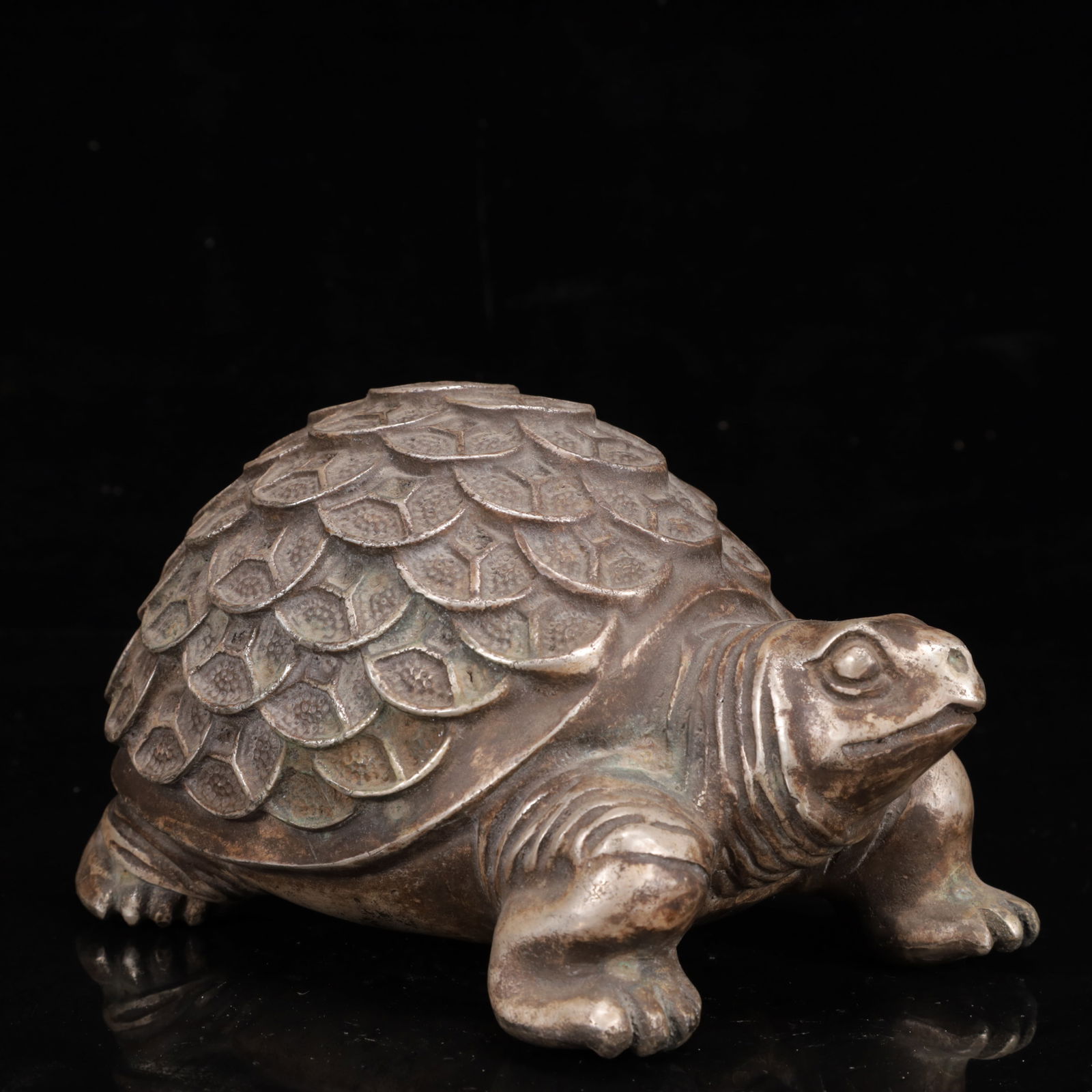An Exquisite Silver Turtle Ornament - 5