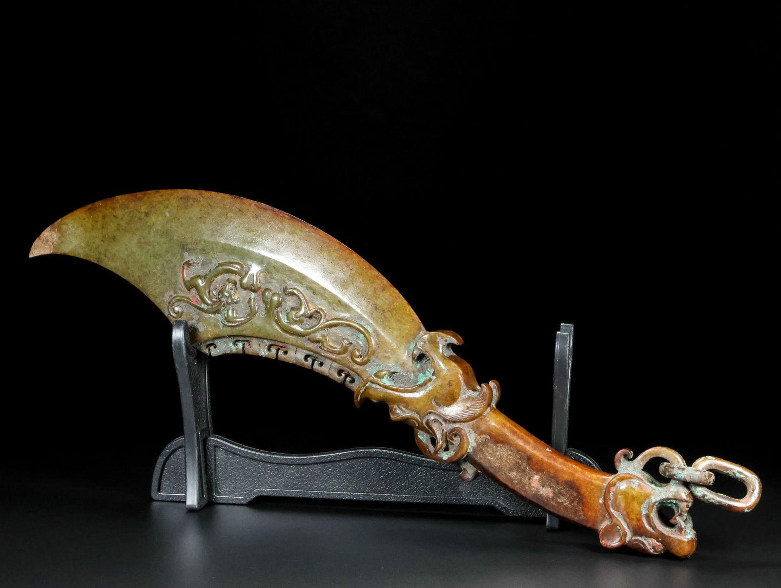 An Exquisite Archaic Jade Dragon Pattern Axe - 3