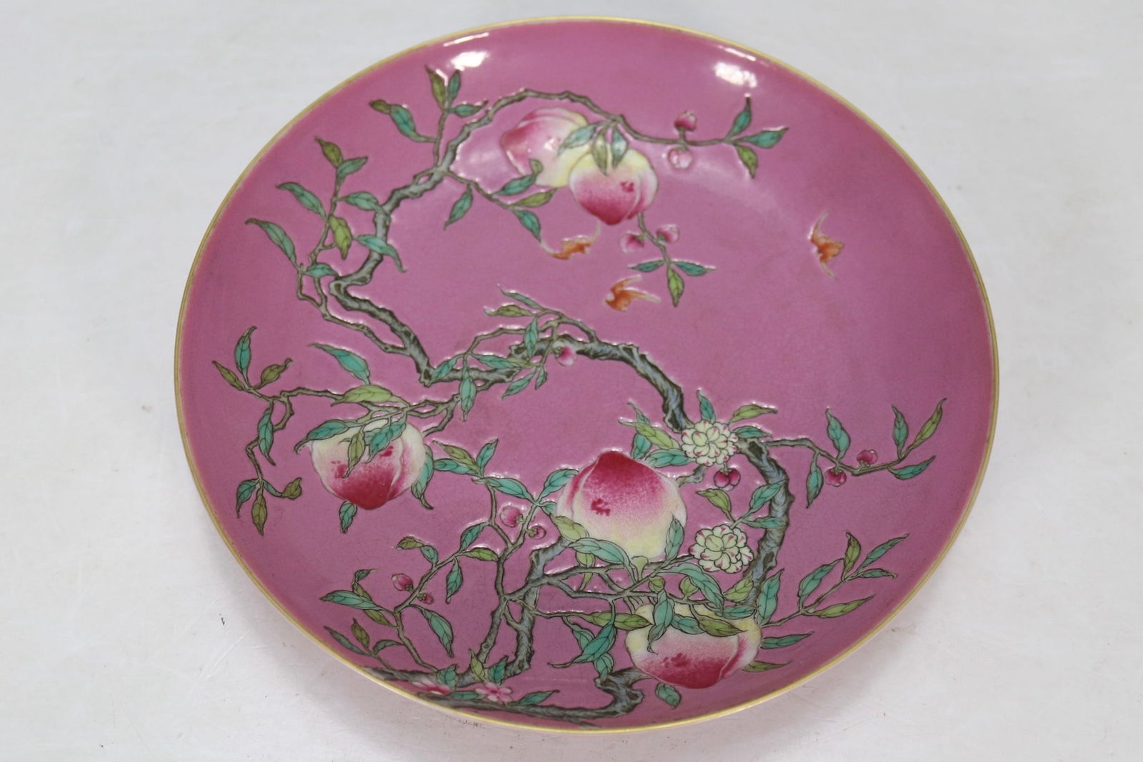 An Exquisite Ruby Red-Glazed Bats and Peach Pattern Plate - 7
