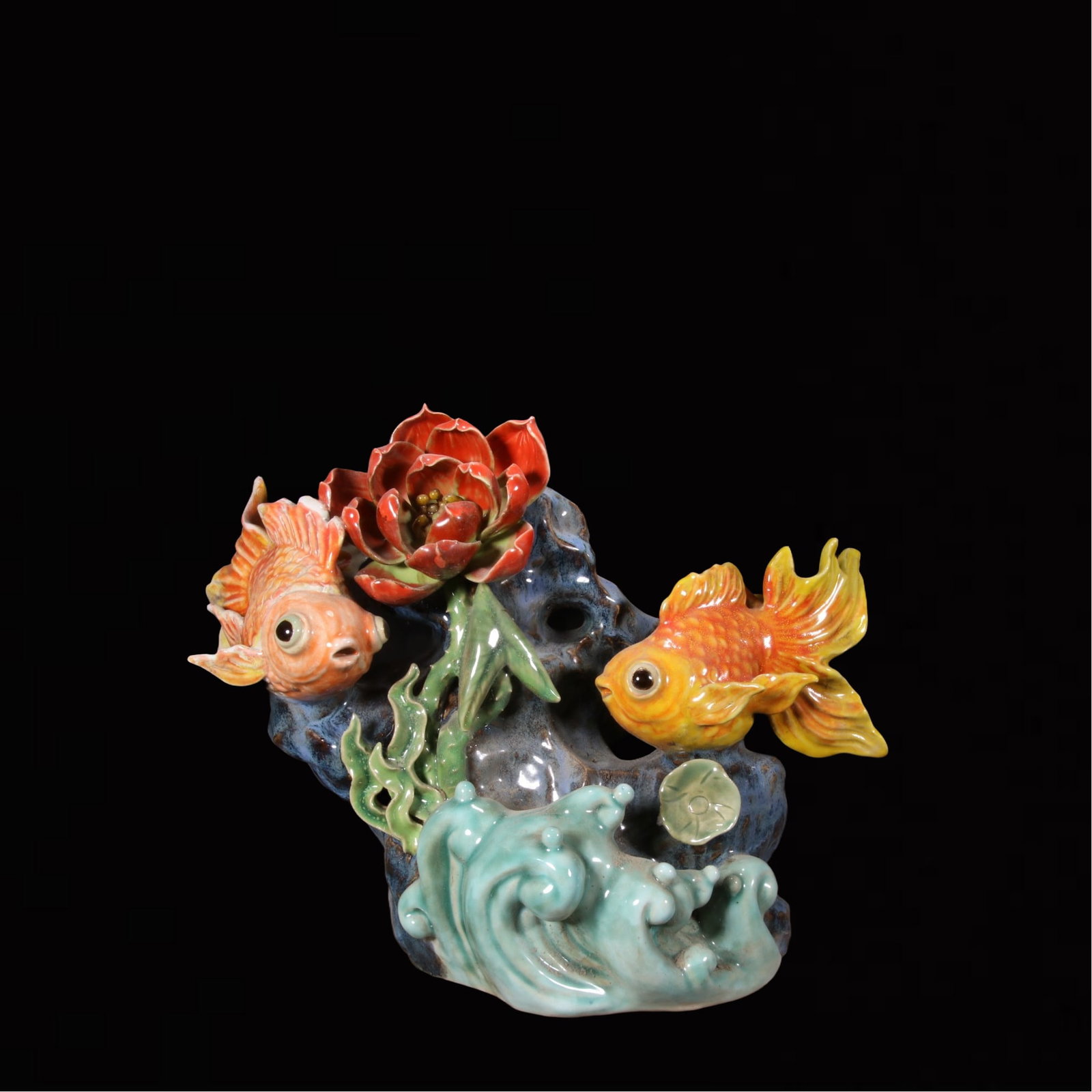 An Exquisite Shiwan yao Fish Ornament: An Exquisite Shiwan yao Fish Ornament,Qing Dynasty, China,Size:13inx7.1inx10.2in 石湾窑鱼摆件,中国清代