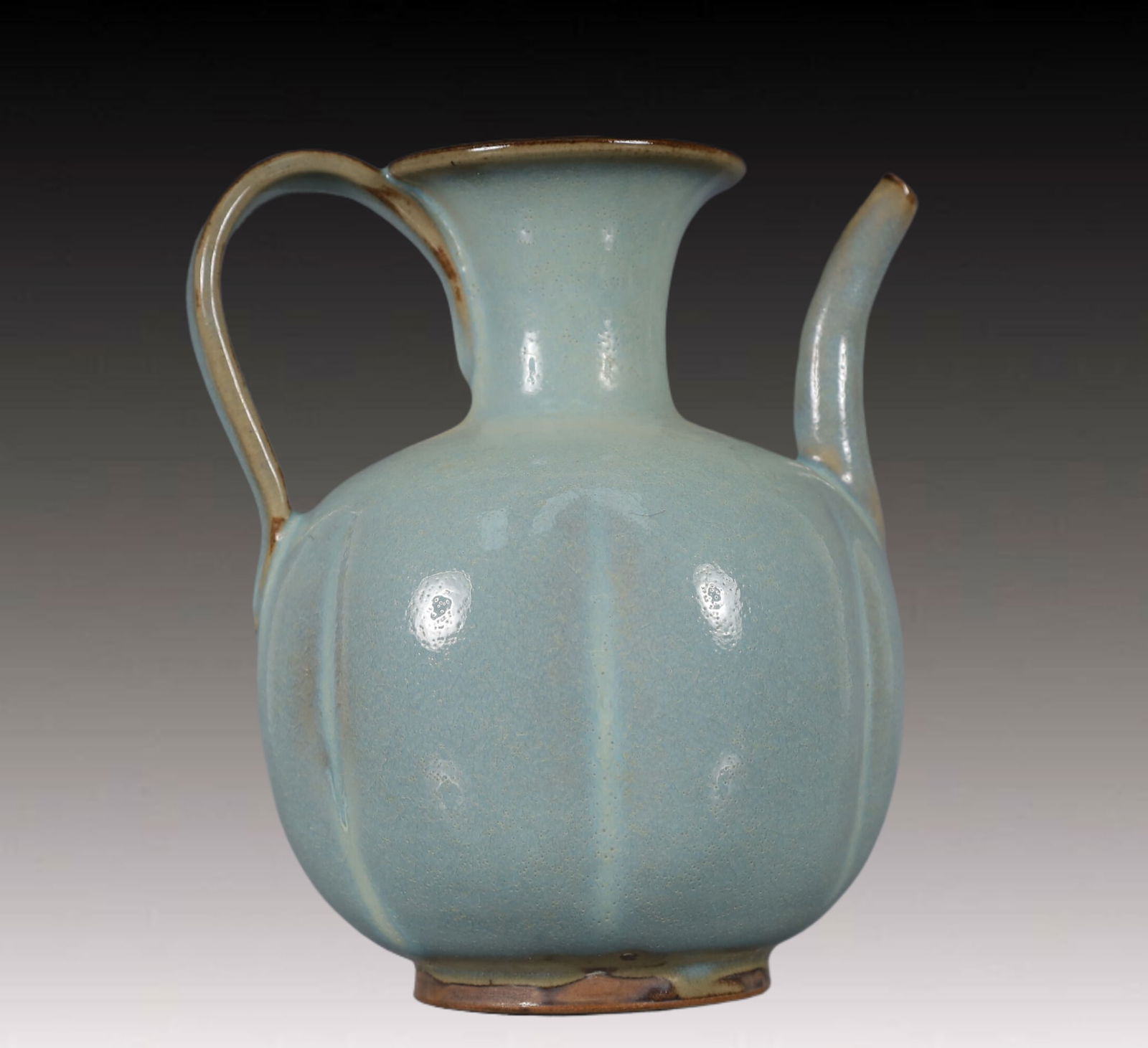 An Exquisite Jun yao Ewer - 5