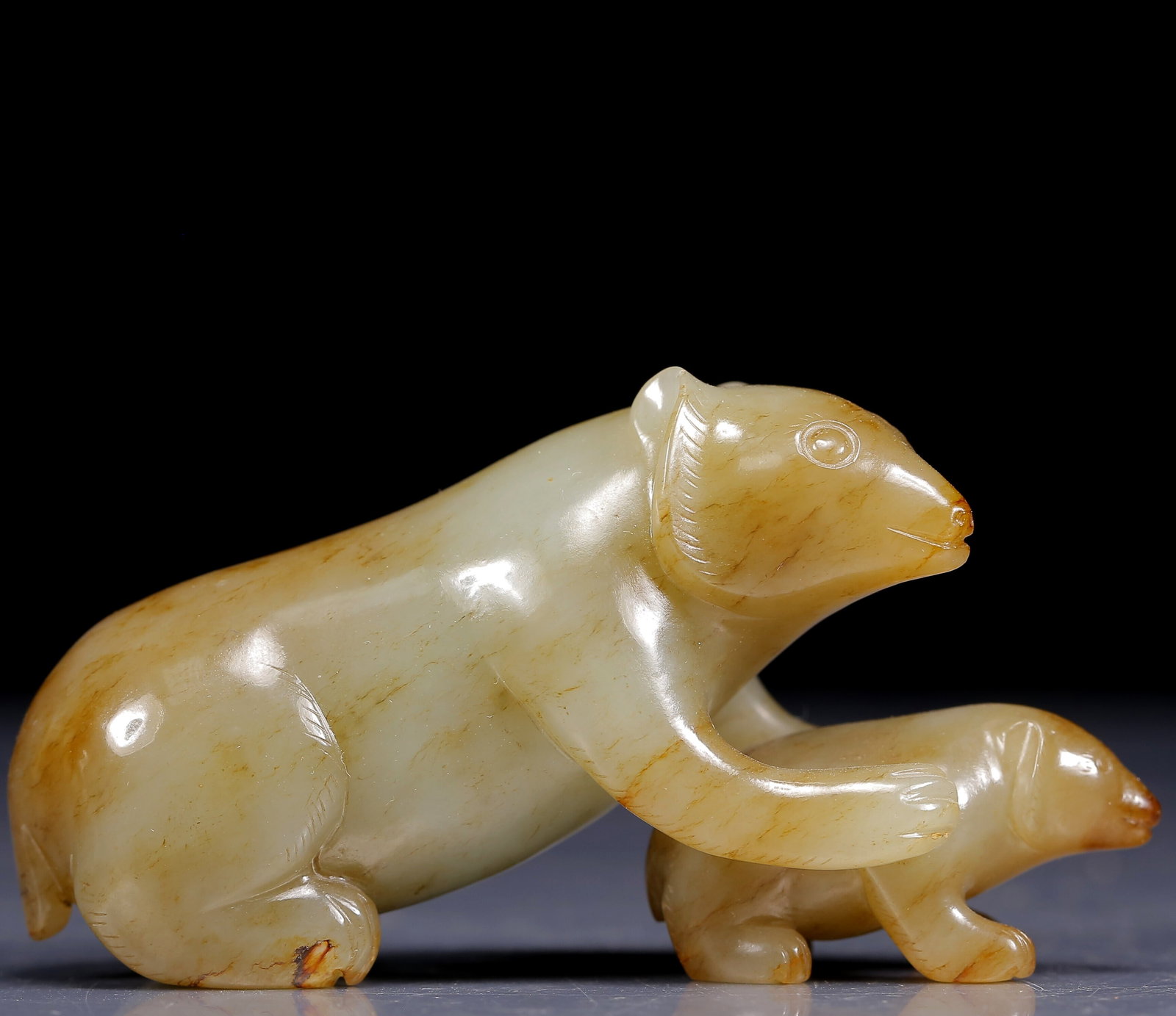 An Exquisite Greenish Jade Bear Ornament (1 of 7)