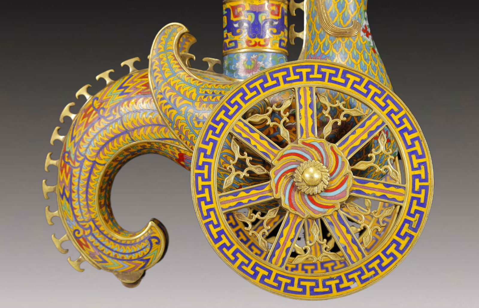 A Huge Cloisonne Phoenix Pattern Vase - 3
