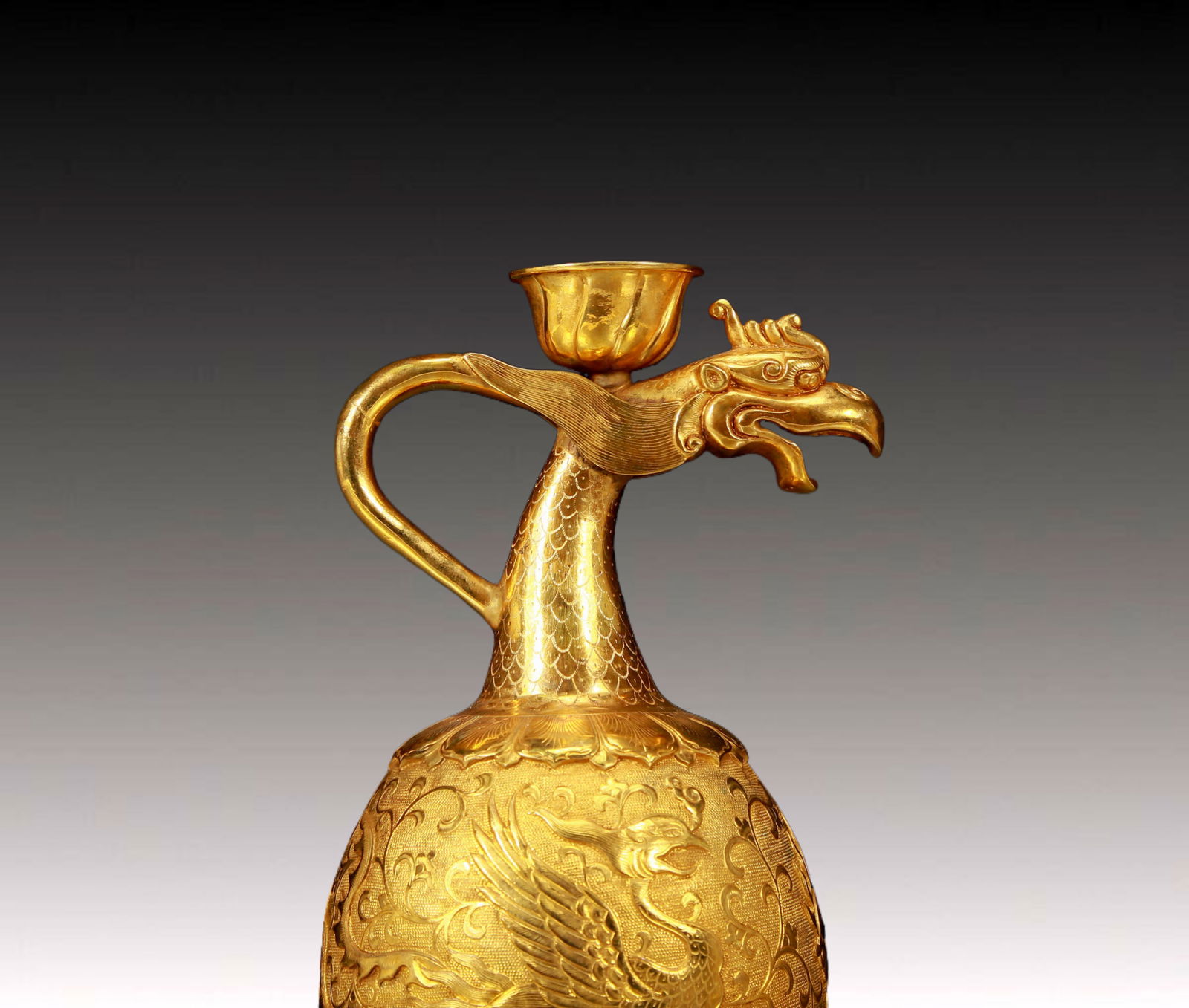 An Exquisite Gilt Bronze Phoenix Pattern Ewer - 2
