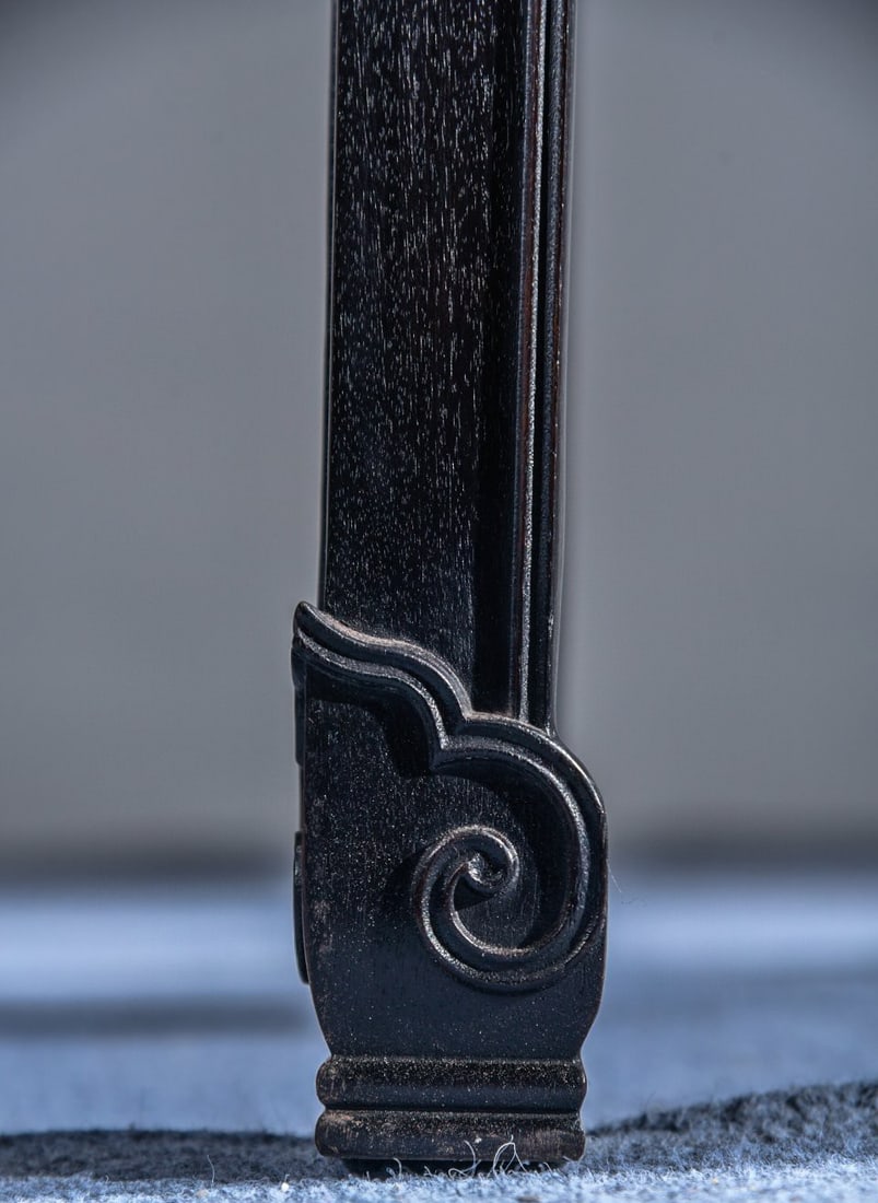 An Exquisite Zitanwood Long Table - 5