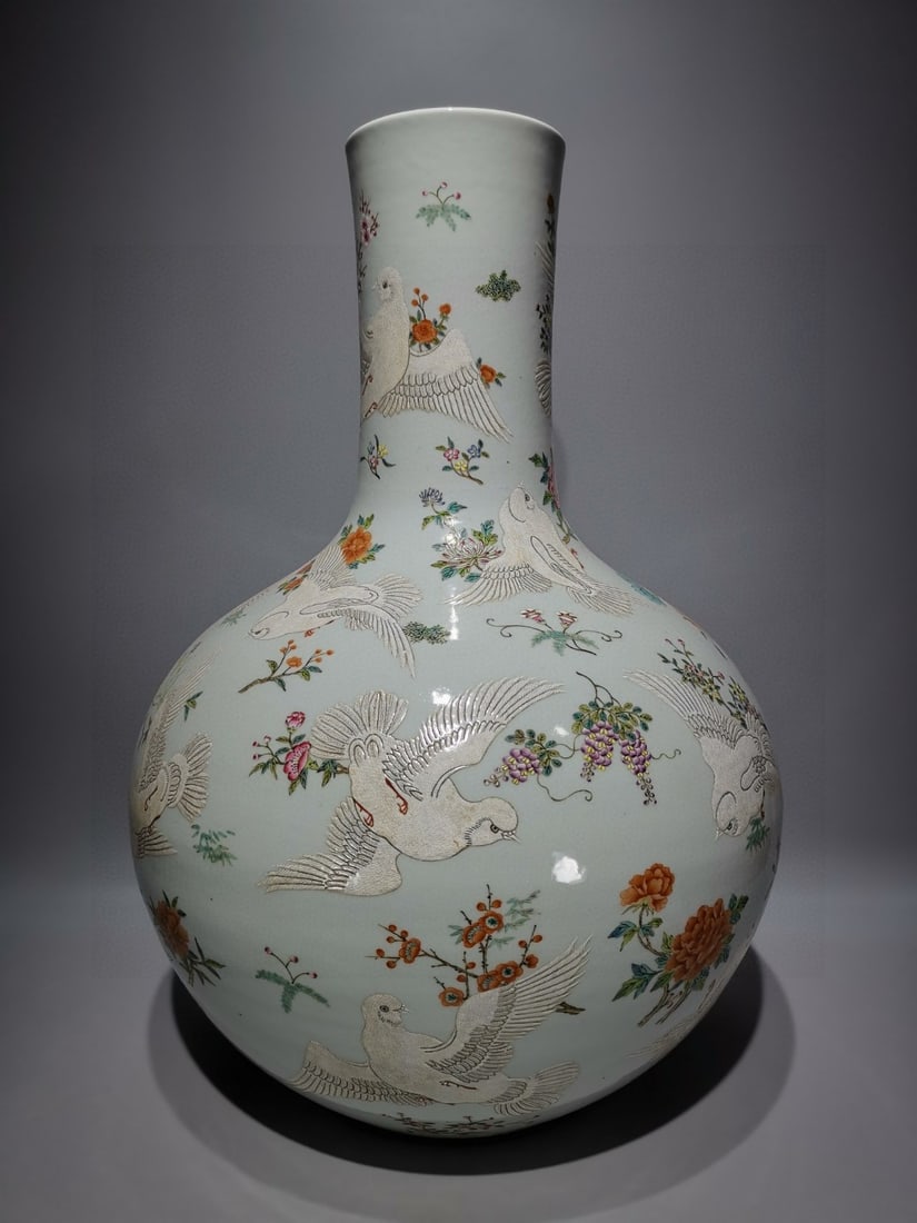 An Exquisite Famille-Rose Flower and Bird Pattern Vase (1 of 9)