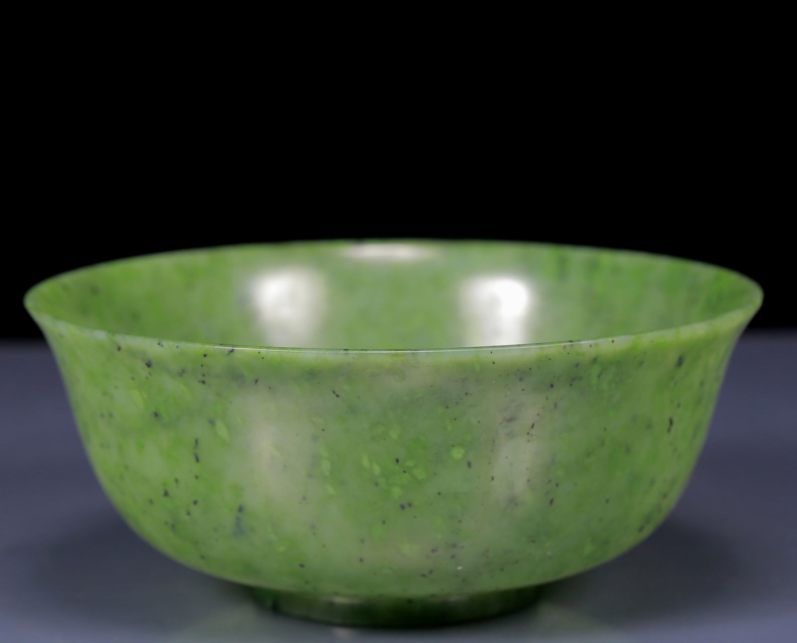 An Exquisite Jasper Bowl (1 of 6)