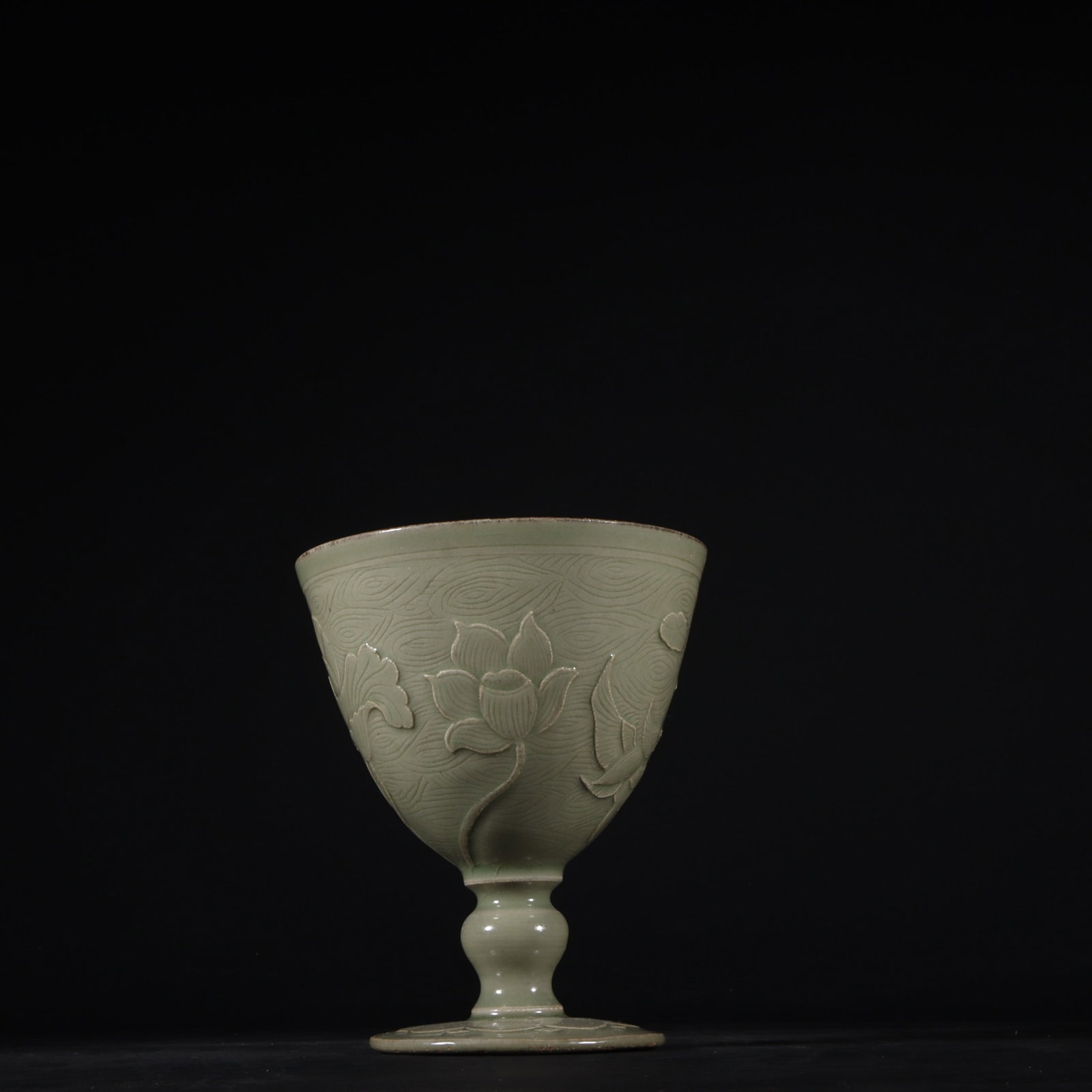 An Exquisite Yue yao Flower and Bird Pattern Stem Cup: An Exquisite Yue yao Flower and Bird Pattern Stem Cup,Tang Dynasty,China,Size:4.2inx3.5in 越窑花鸟纹高足杯,中国唐代