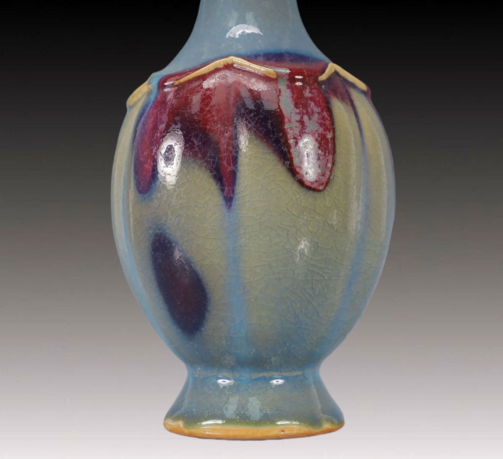 An Exquisite Jun yao Vase - 3