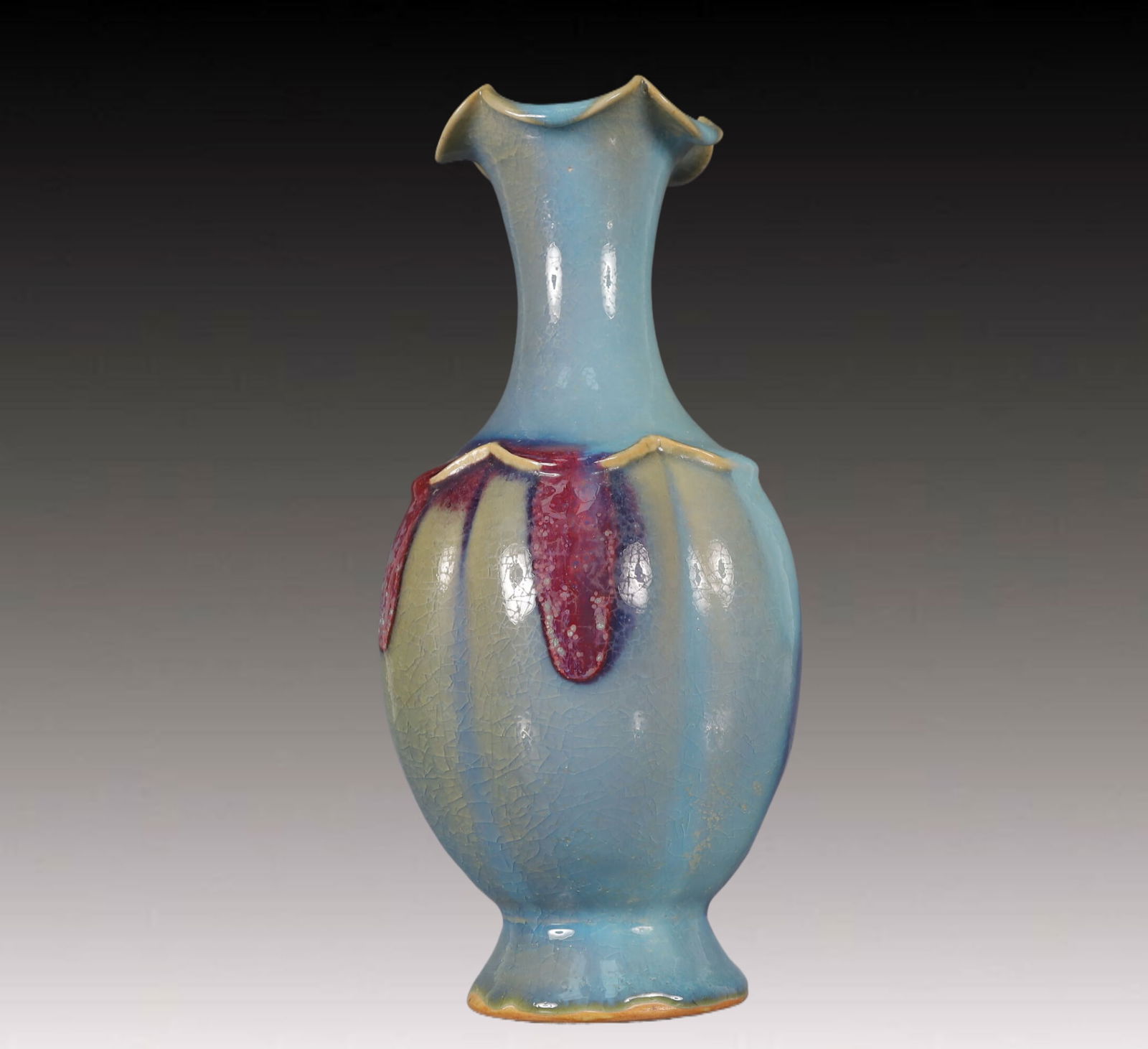 An Exquisite Jun yao Vase - 4
