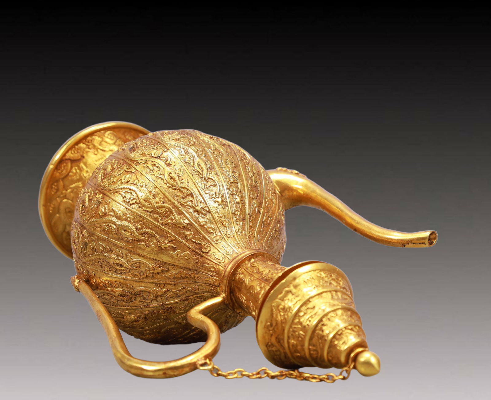 A Rare Gilt Bronze Dragon Pattern Ewer - 9