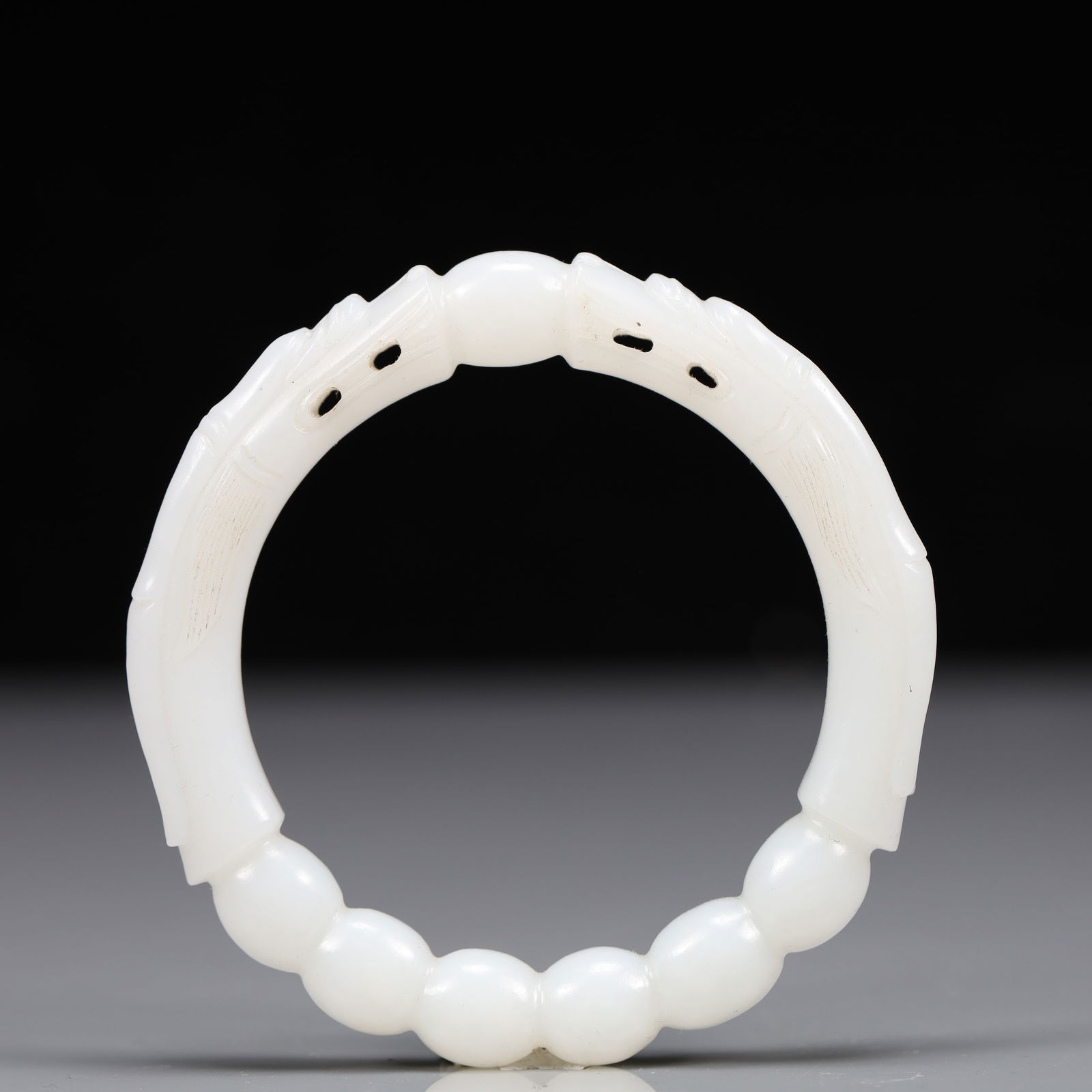 An Exquisite White Jade Dragon Pattern Bracelets (1 of 4)