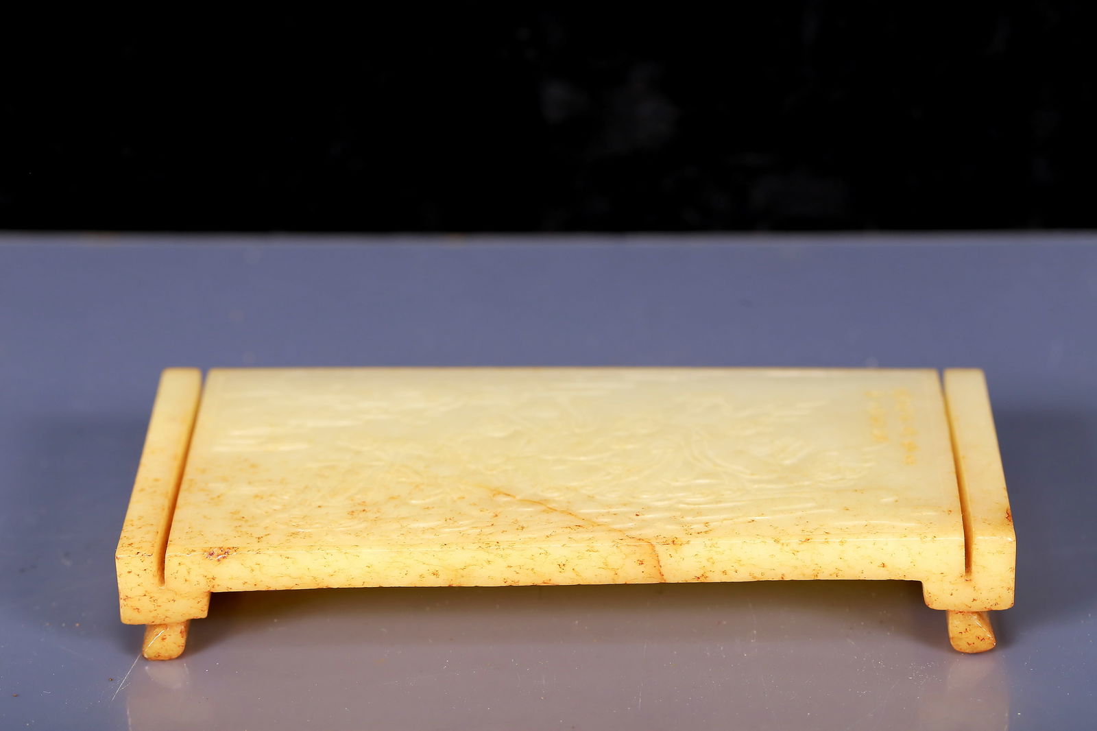 An Exquisite Hetian Figure Pattern Ink Bed: An Exquisite Hetian Jade Figure Pattern Ink Bed,Qing Dynasty, China,Size: 6.1inx3inx0.8in,Weight:325g 和田玉人物纹墨床，清代